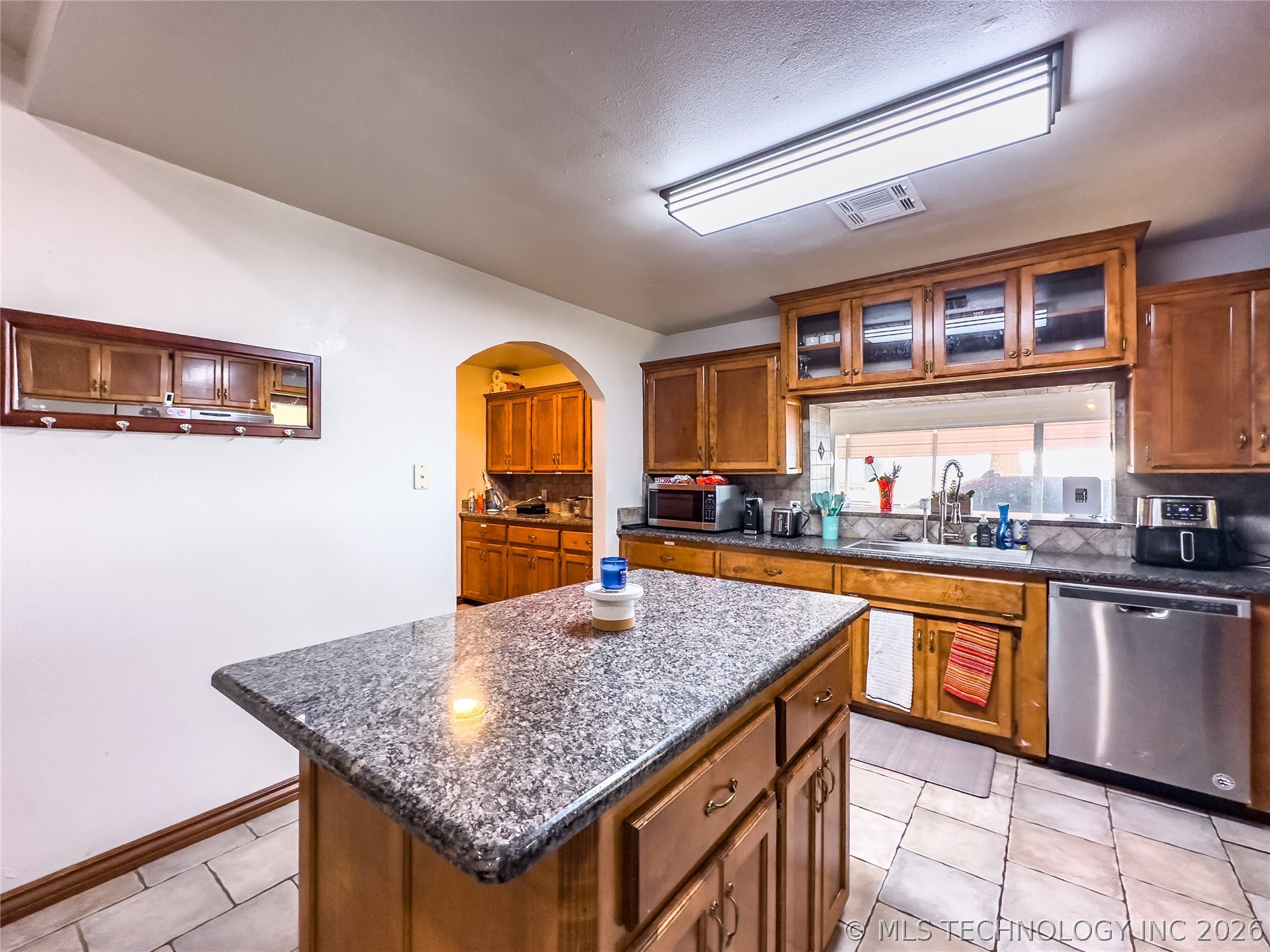 1019 N Carbon Mcalester OK 74501