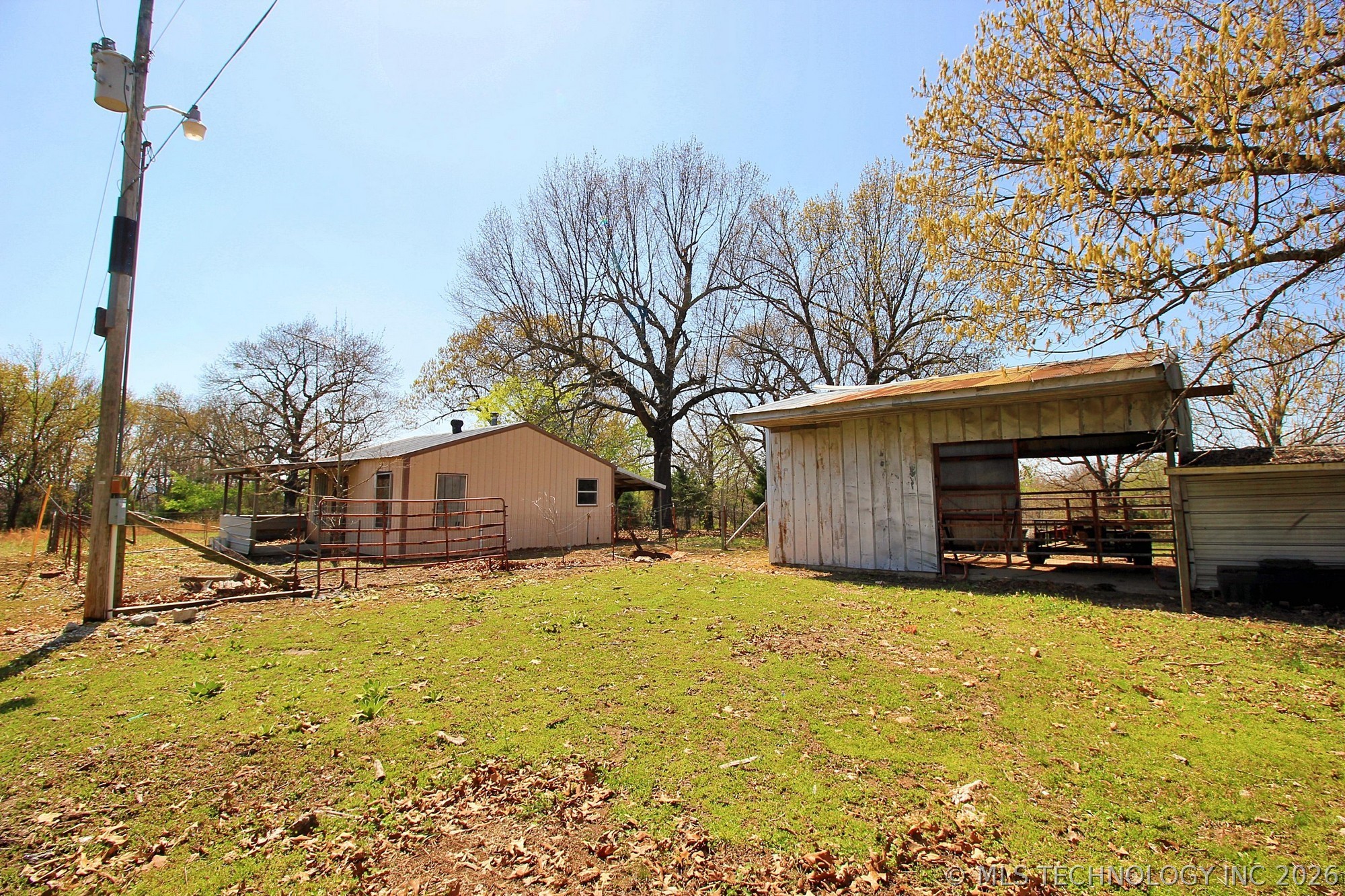 465501 E 800 Road Stilwell OK 74960