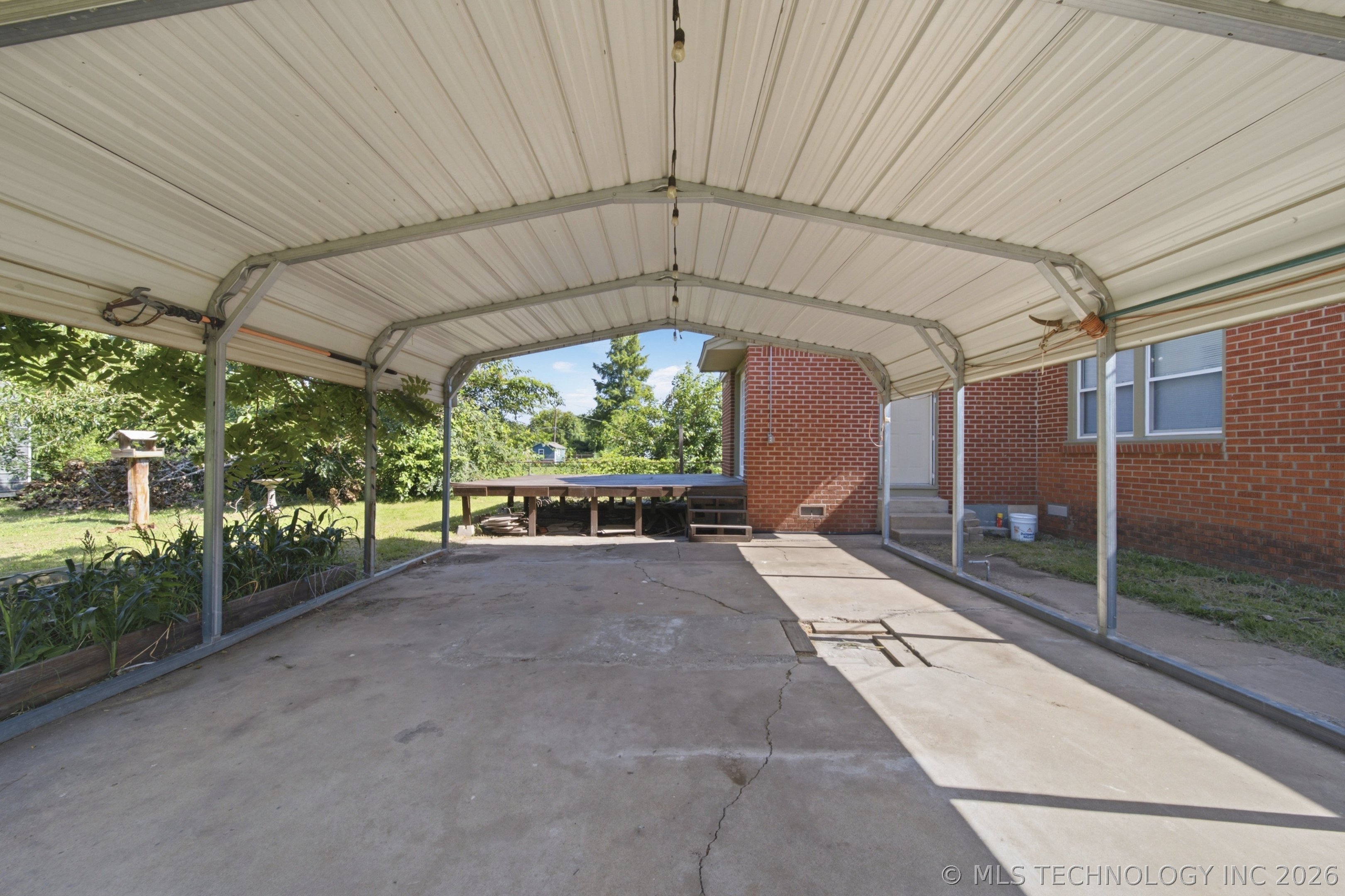506 N 42nd Westavenue Tulsa OK 74127