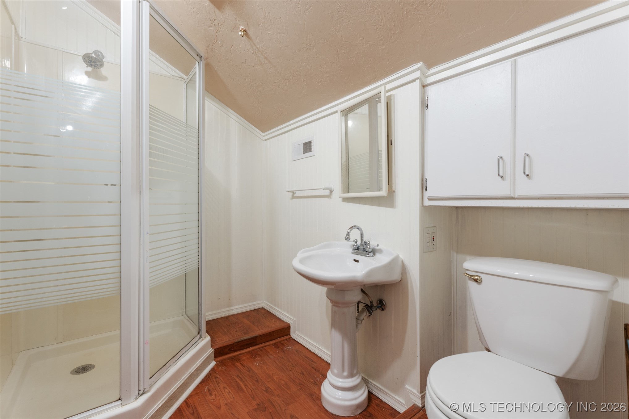 62820 E 312 Road Grove OK 74344