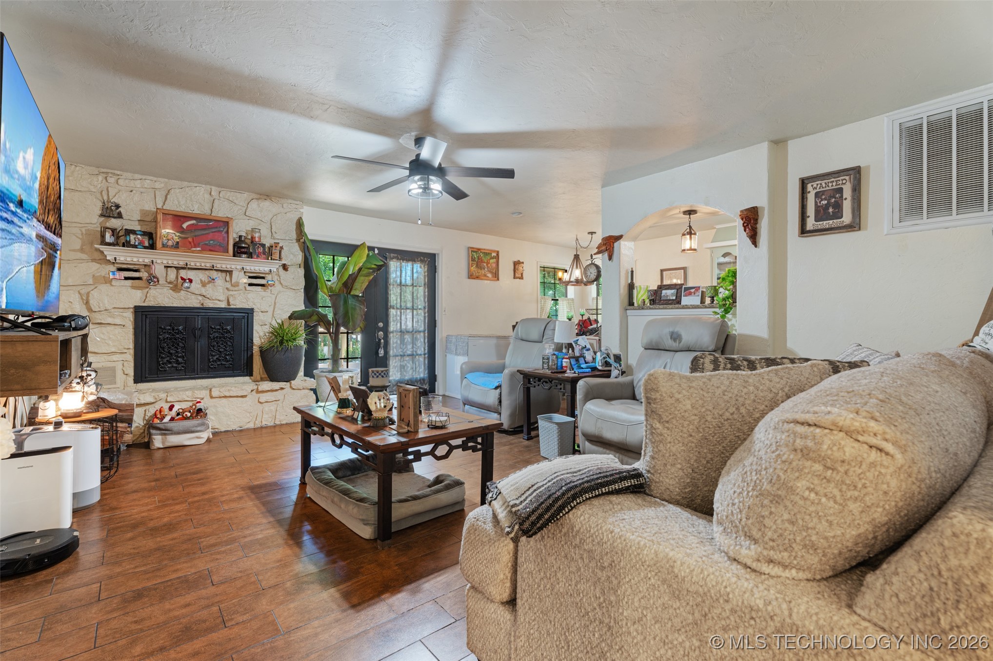 62820 E 312 Road Grove OK 74344