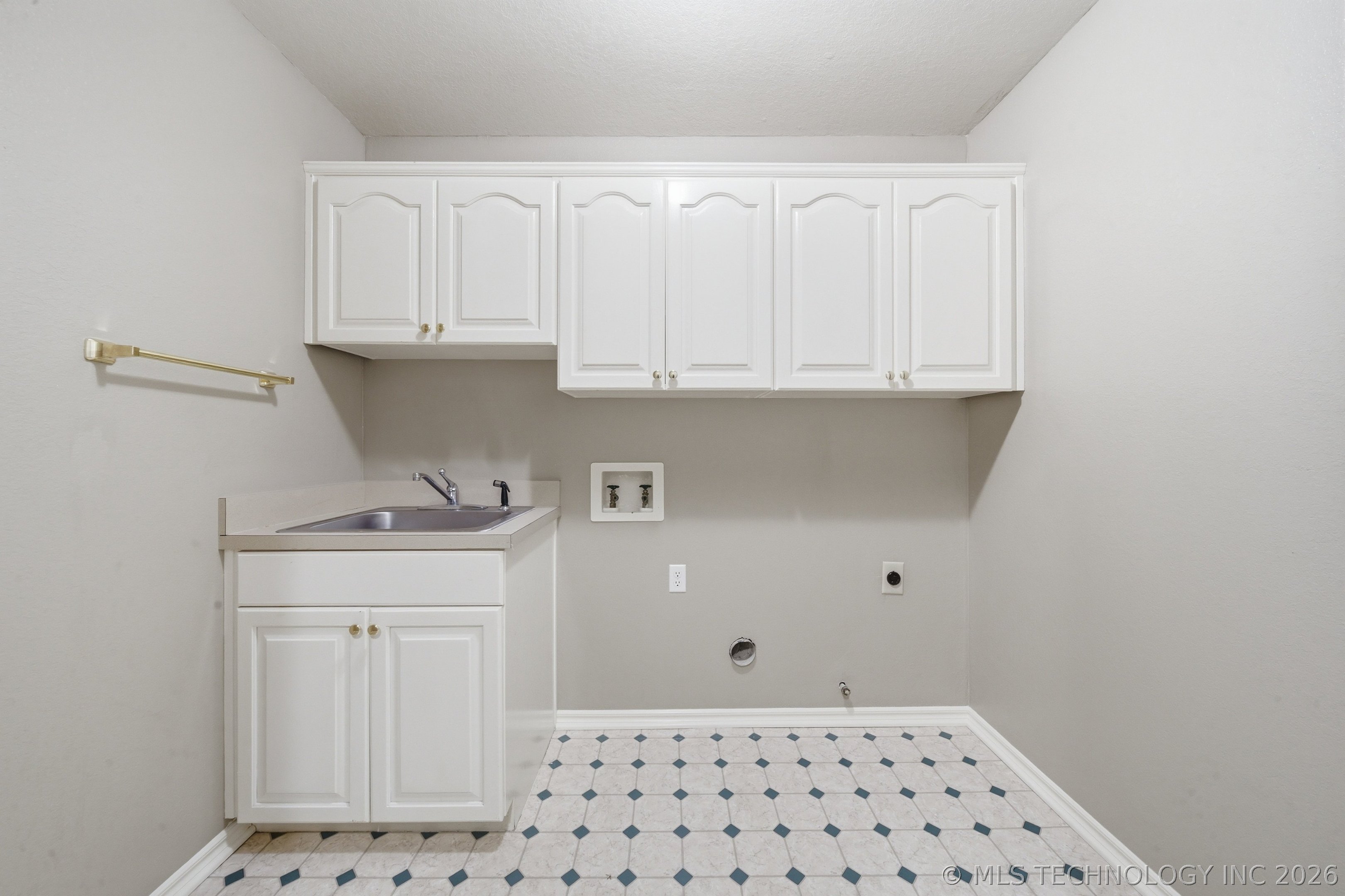 106 S 67th Eastavenue Broken Arrow OK 74014