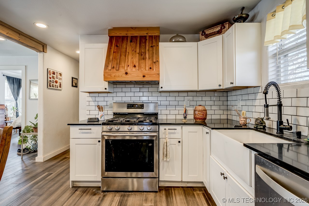 112 W First Street Coyle OK 73027