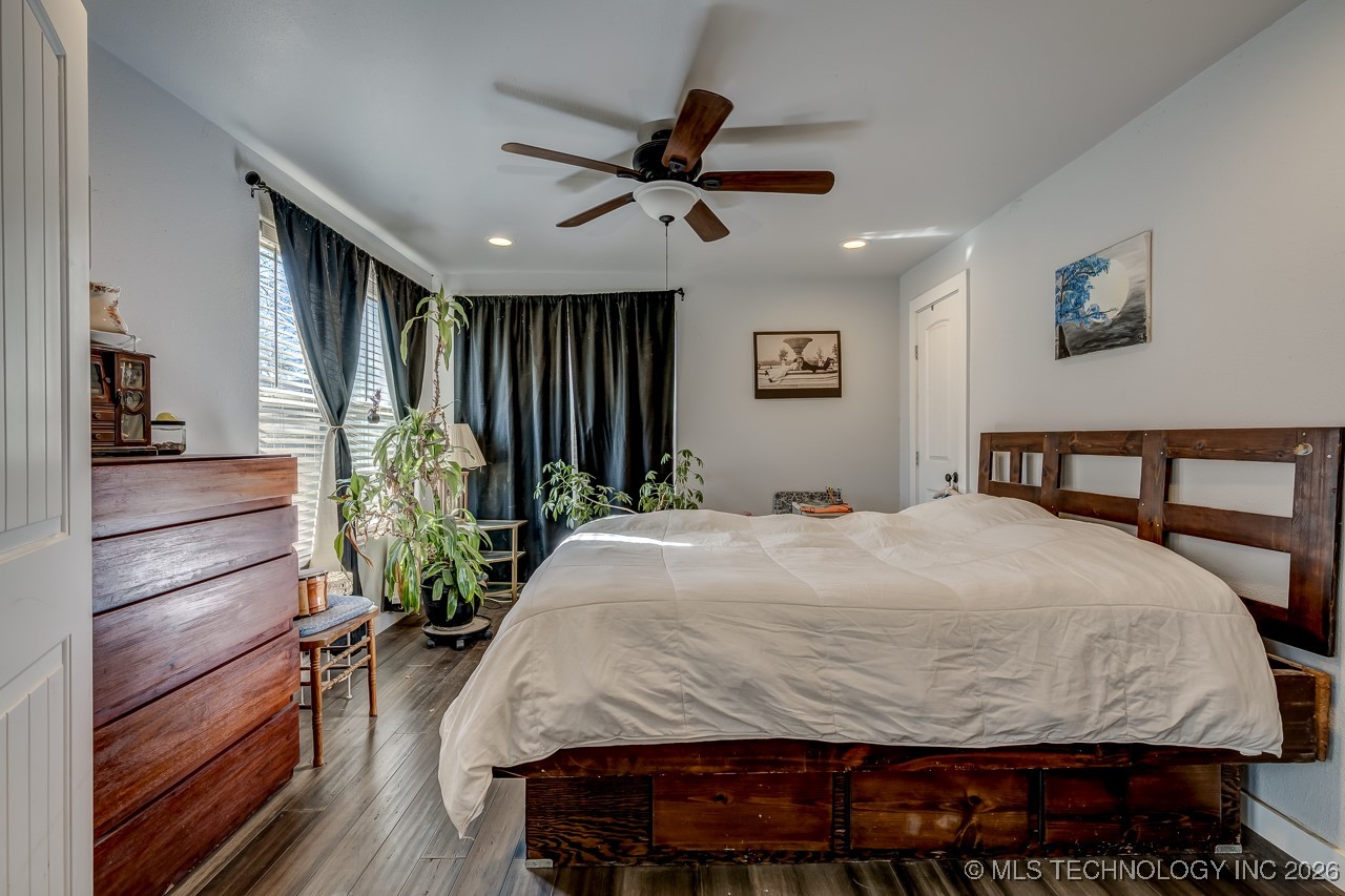 112 W First Street Coyle OK 73027
