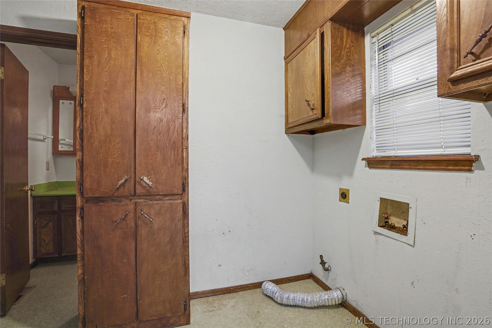 5706 S Columbia Place Tulsa OK 74105