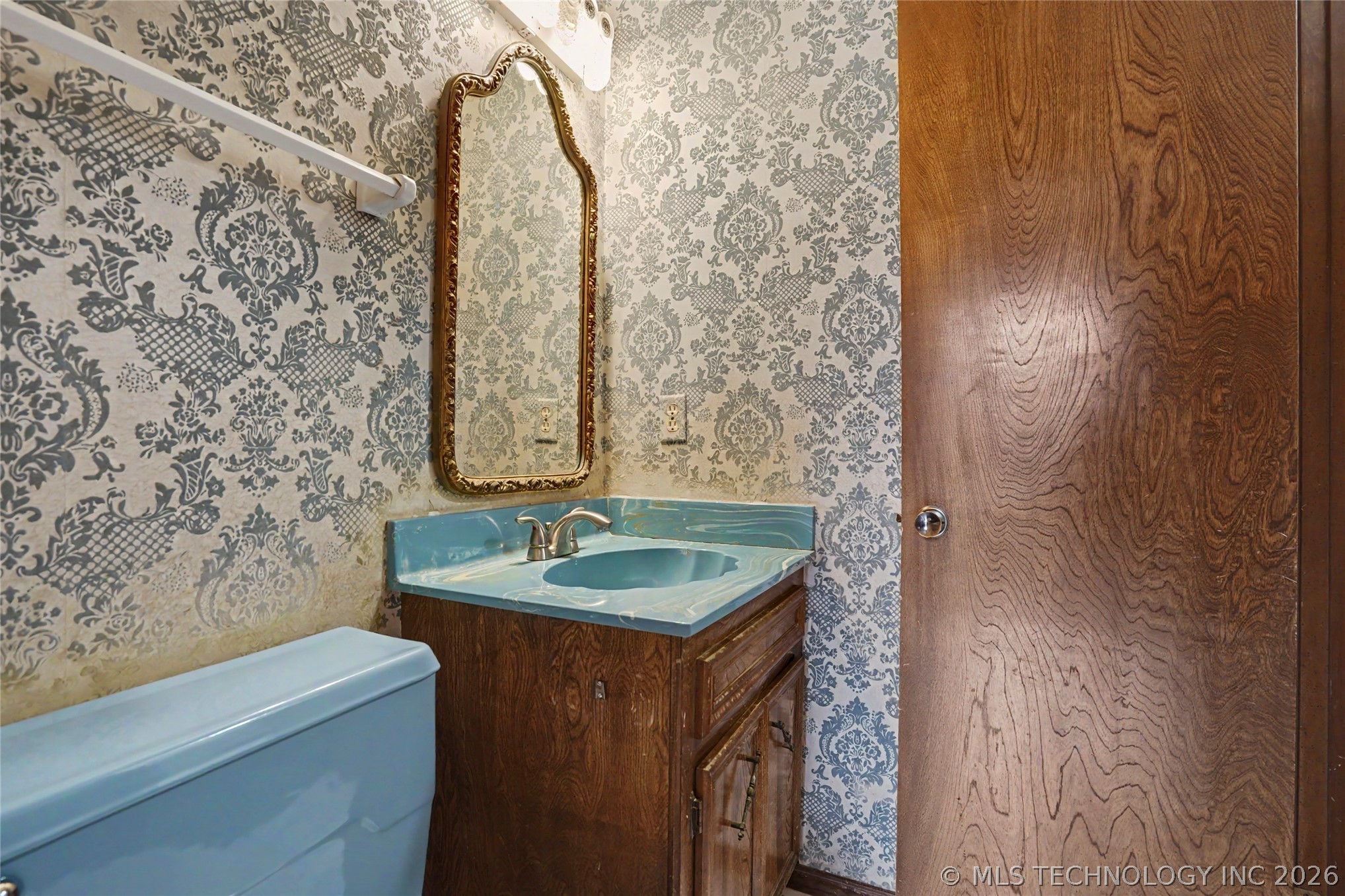 5706 S Columbia Place Tulsa OK 74105