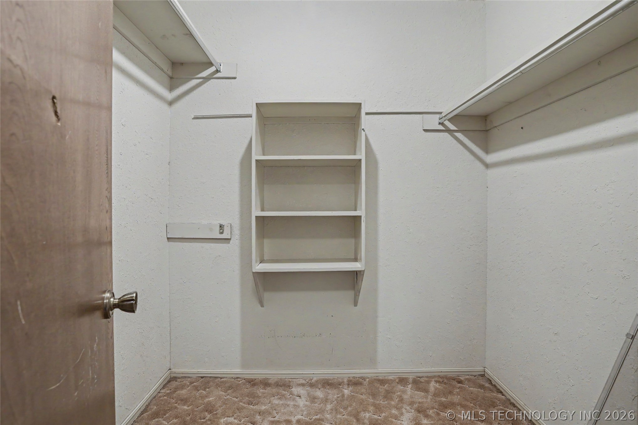 5706 S Columbia Place Tulsa OK 74105