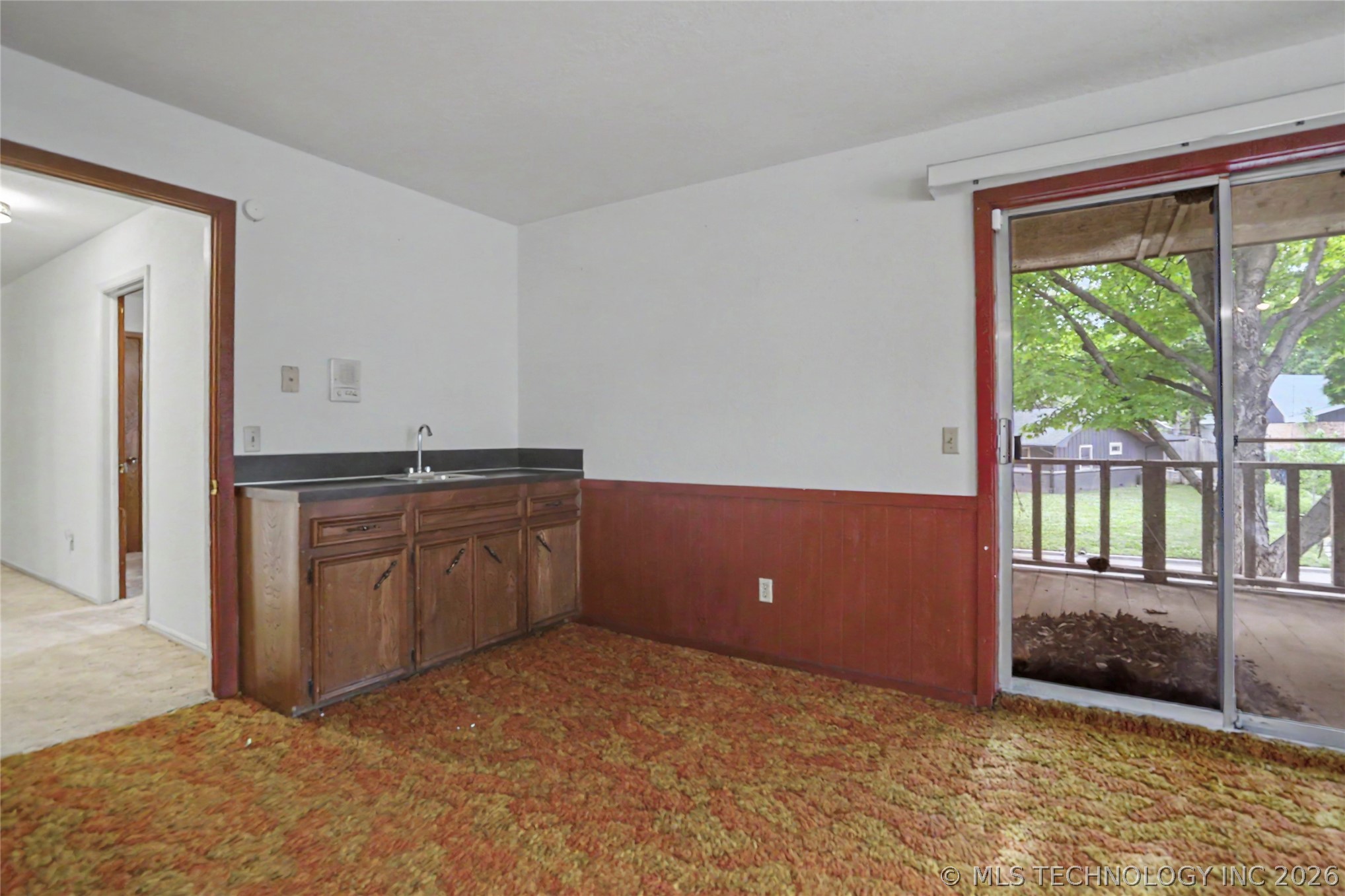 5706 S Columbia Place Tulsa OK 74105