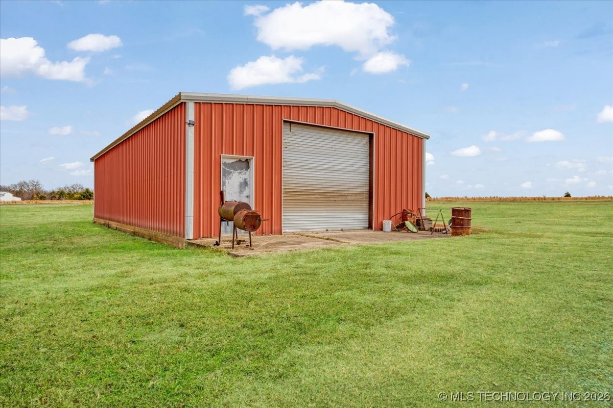 2276 State Route 70 E Calera OK 74730