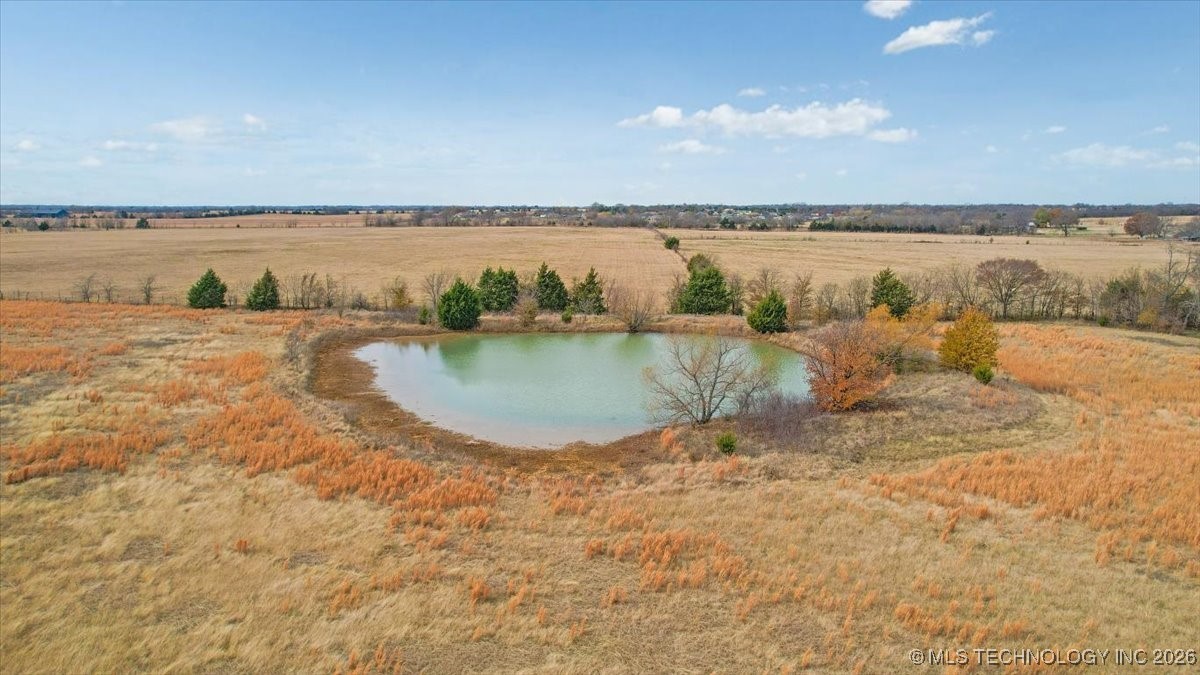 2276 State Route 70 E Calera OK 74730