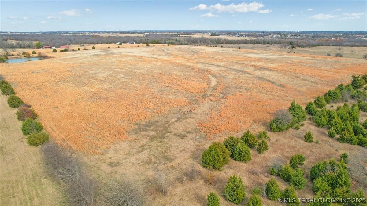 2276 State Route 70 E Calera OK 74730