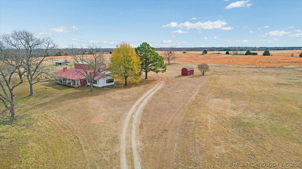 2276 State Route 70 E Calera OK 74730