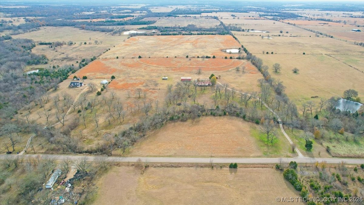 2276 State Route 70 E Calera OK 74730