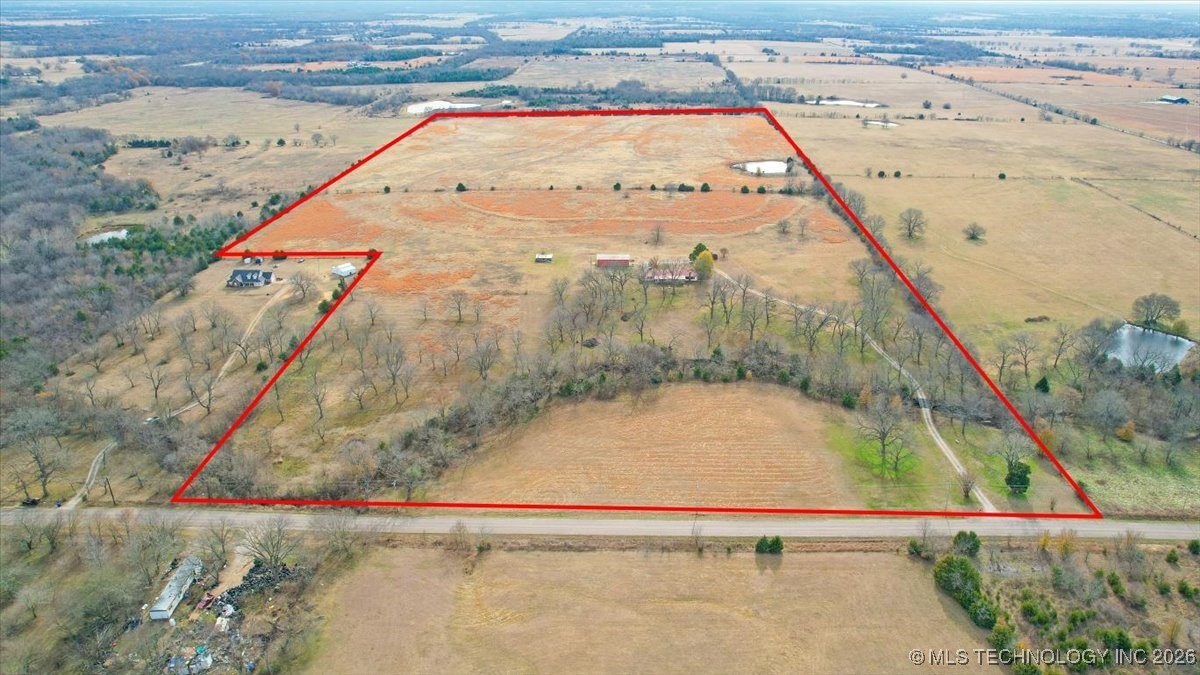 2276 State Route 70 E Calera OK 74730