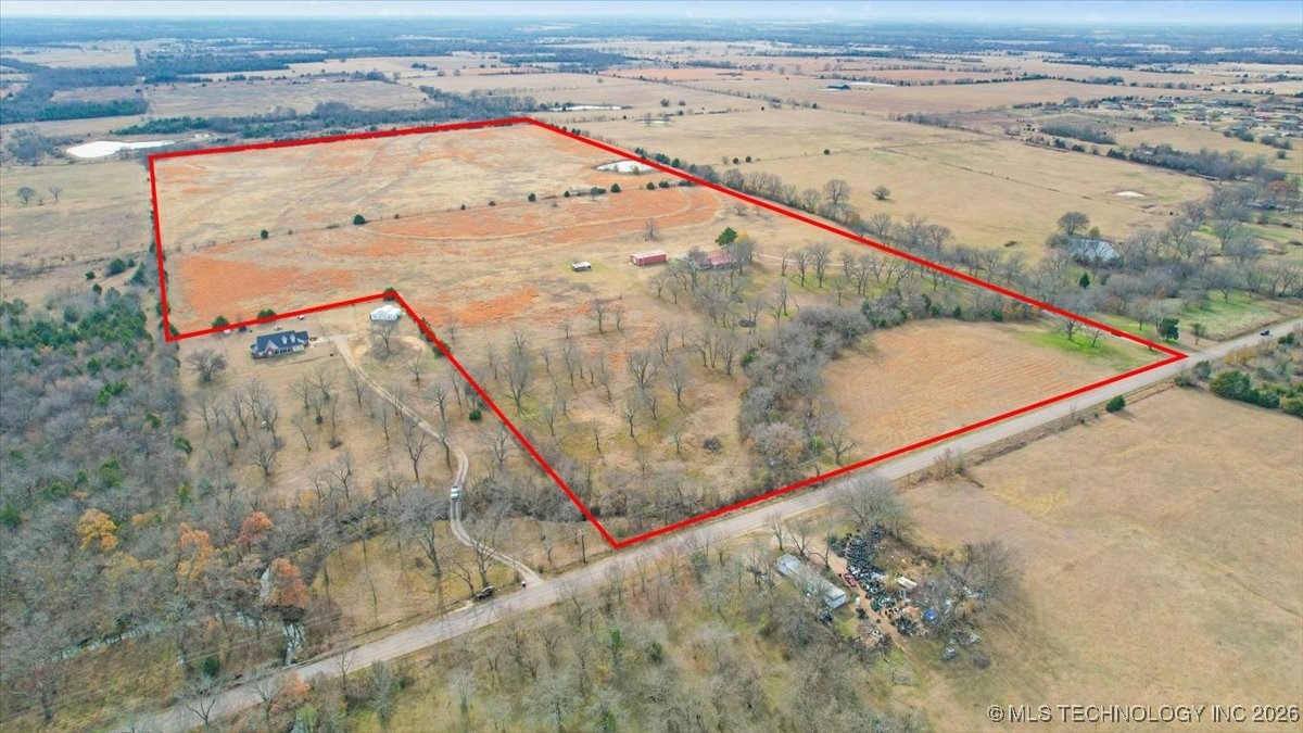 2276 State Route 70 E Calera OK 74730