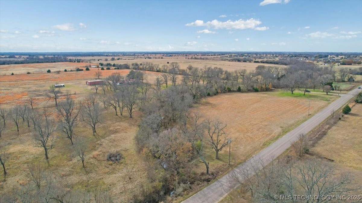 2276 State Route 70 E Calera OK 74730