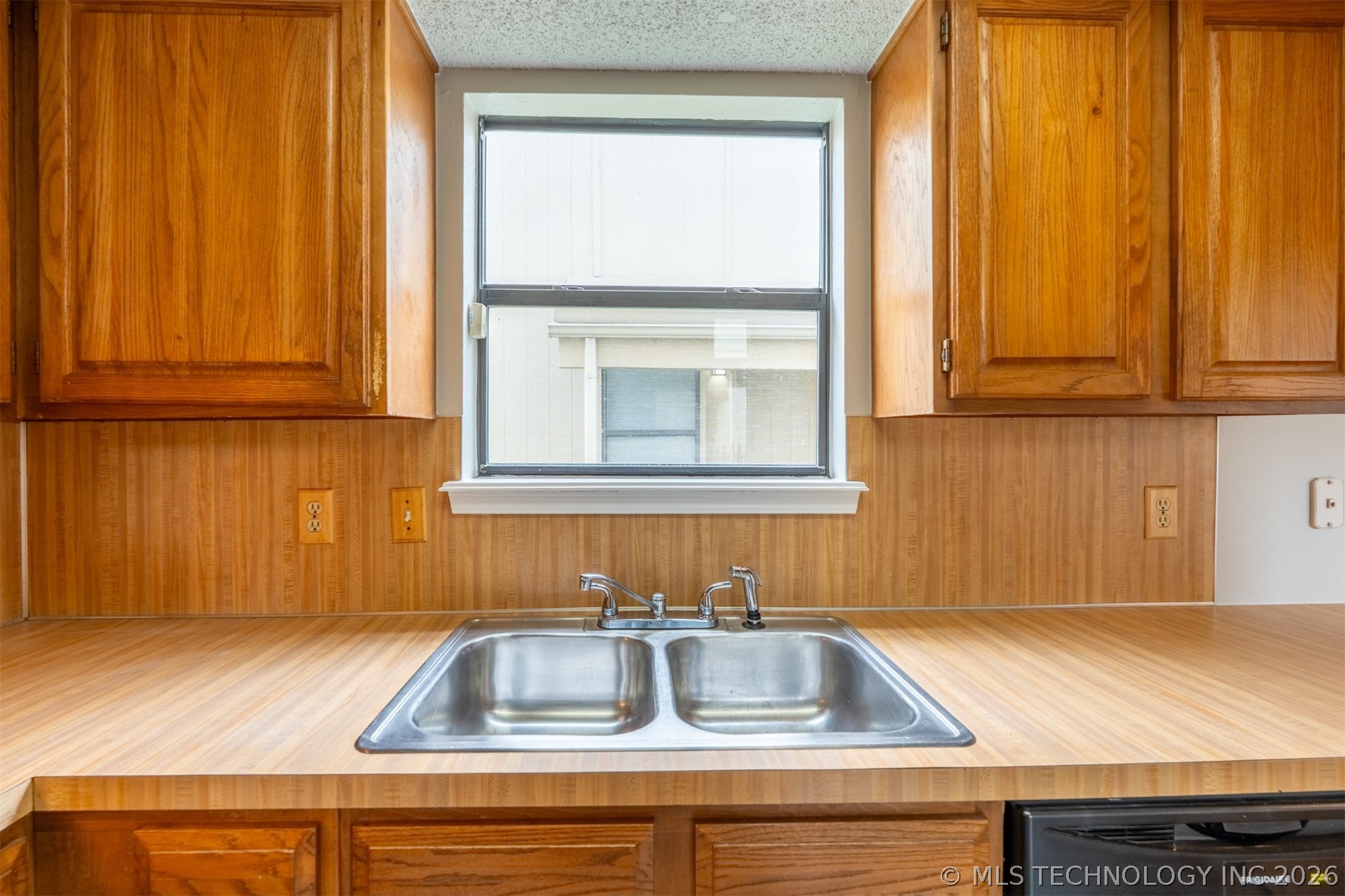 12923 E 28th Place Tulsa OK 74134