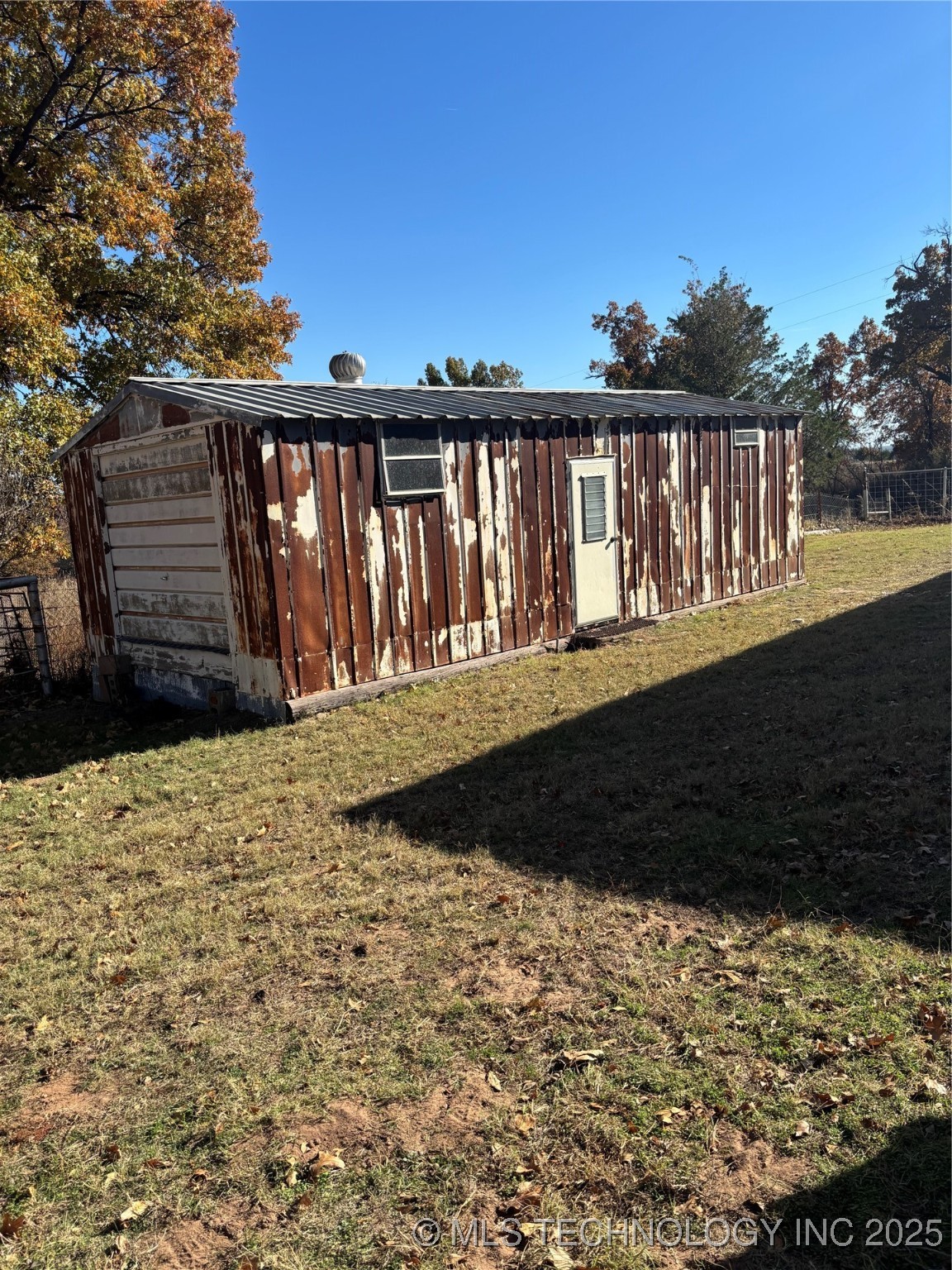 3113 S Twin Mounds Street Yale OK 74085