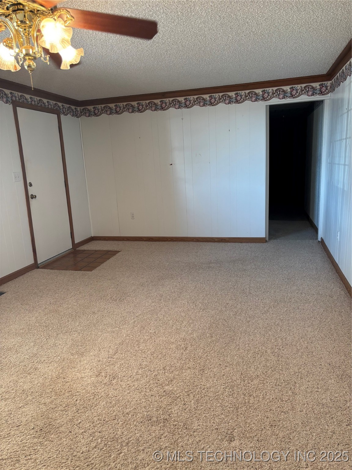 3113 S Twin Mounds Street Yale OK 74085