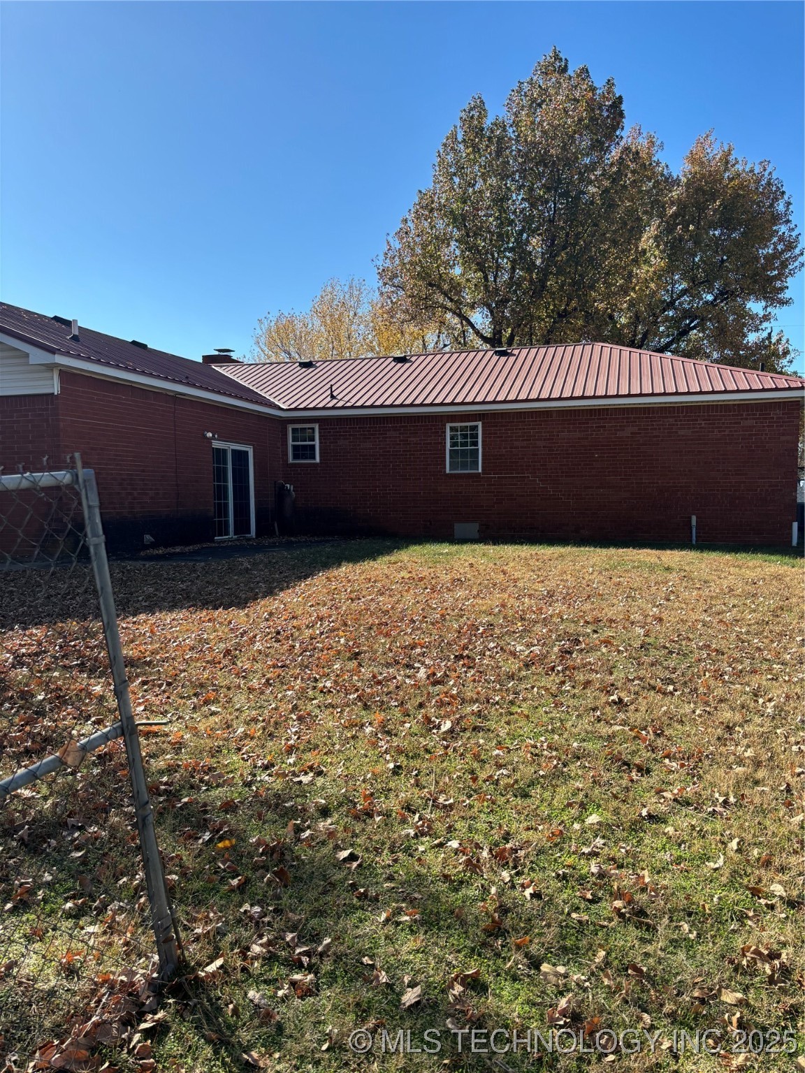 3113 S Twin Mounds Street Yale OK 74085