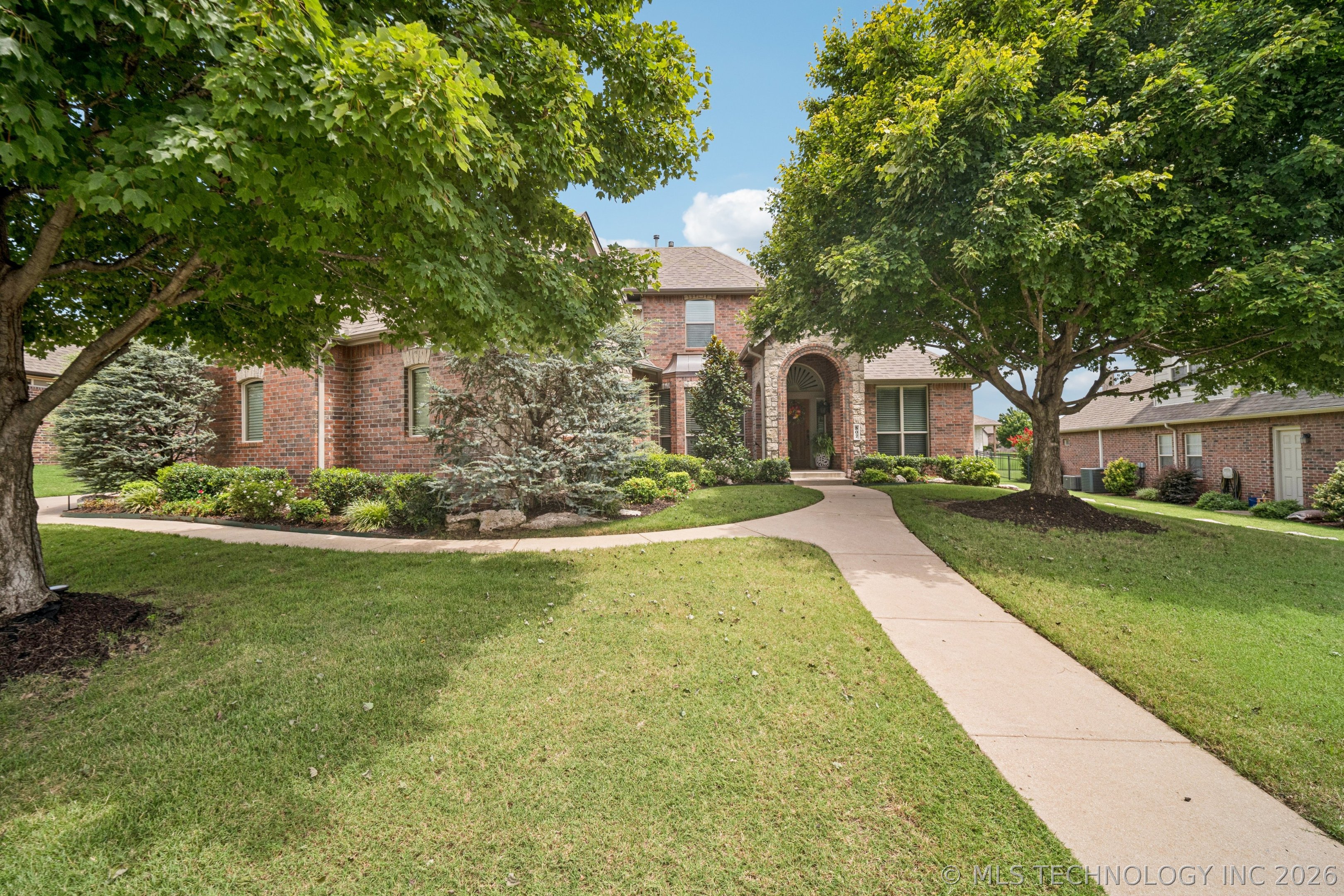 507 N 83rd Place Broken Arrow OK 74014