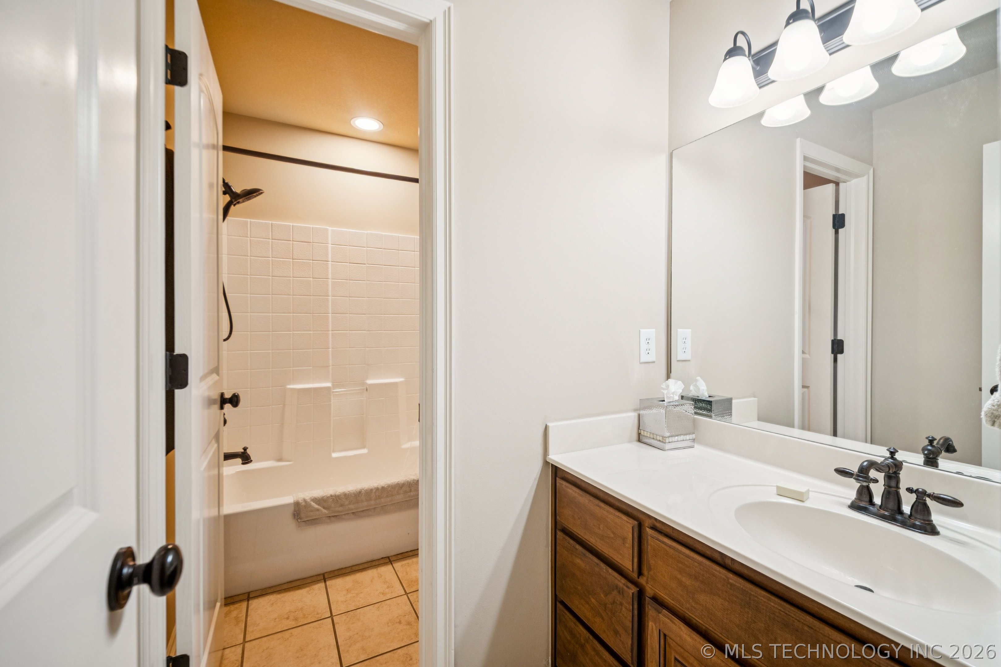 507 N 83rd Place Broken Arrow OK 74014