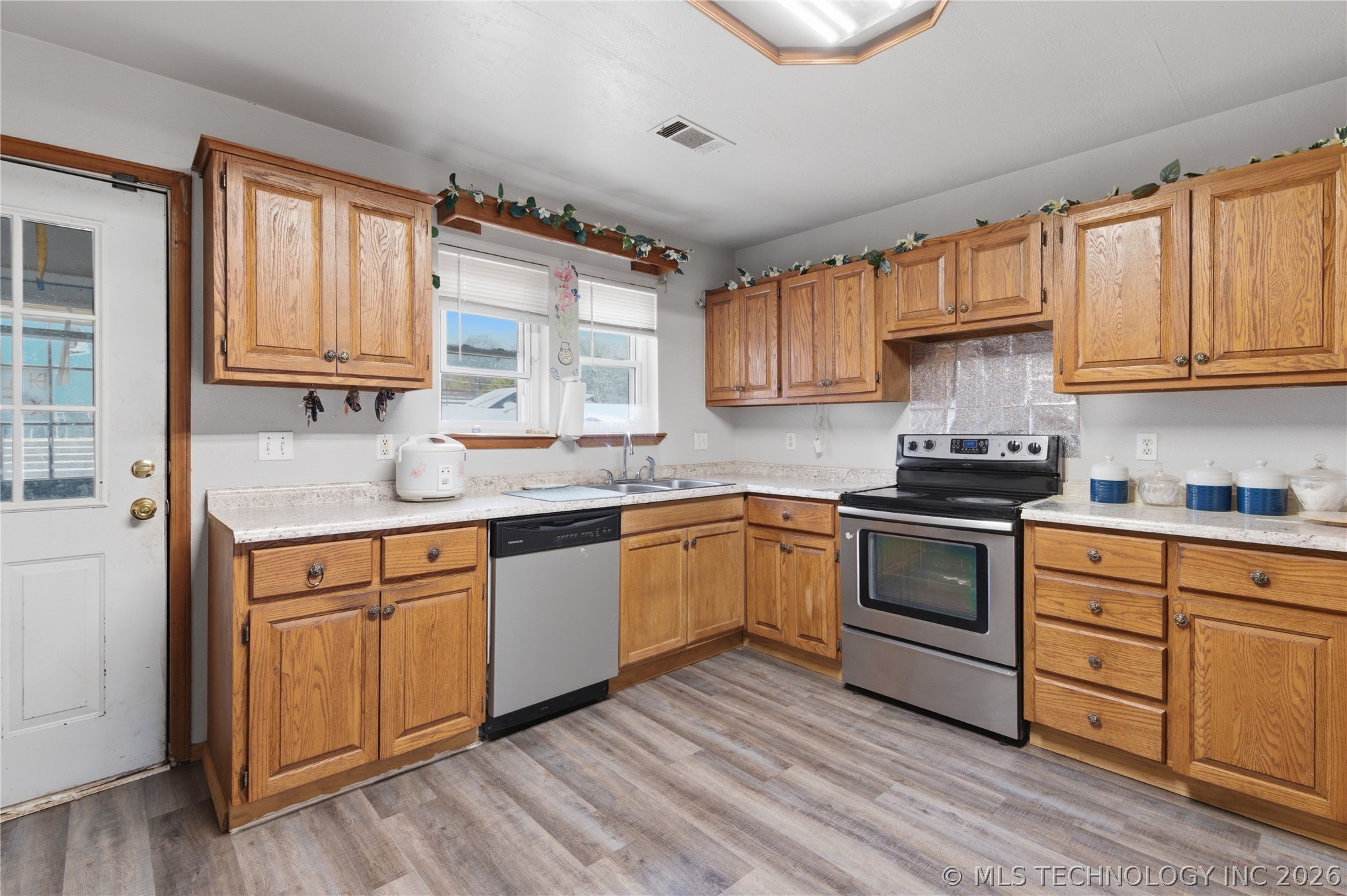 15171 N Lost City Road E Hulbert OK 74441