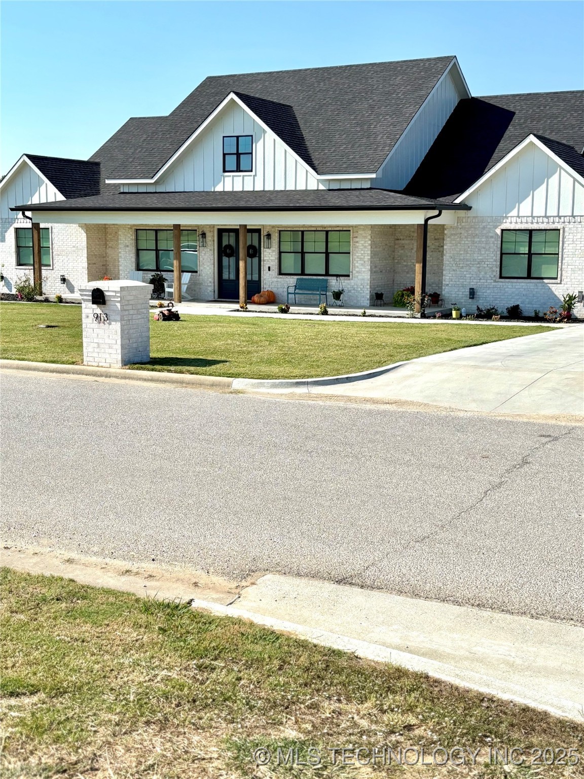 913 Prairie View Road S Ardmore OK 73401