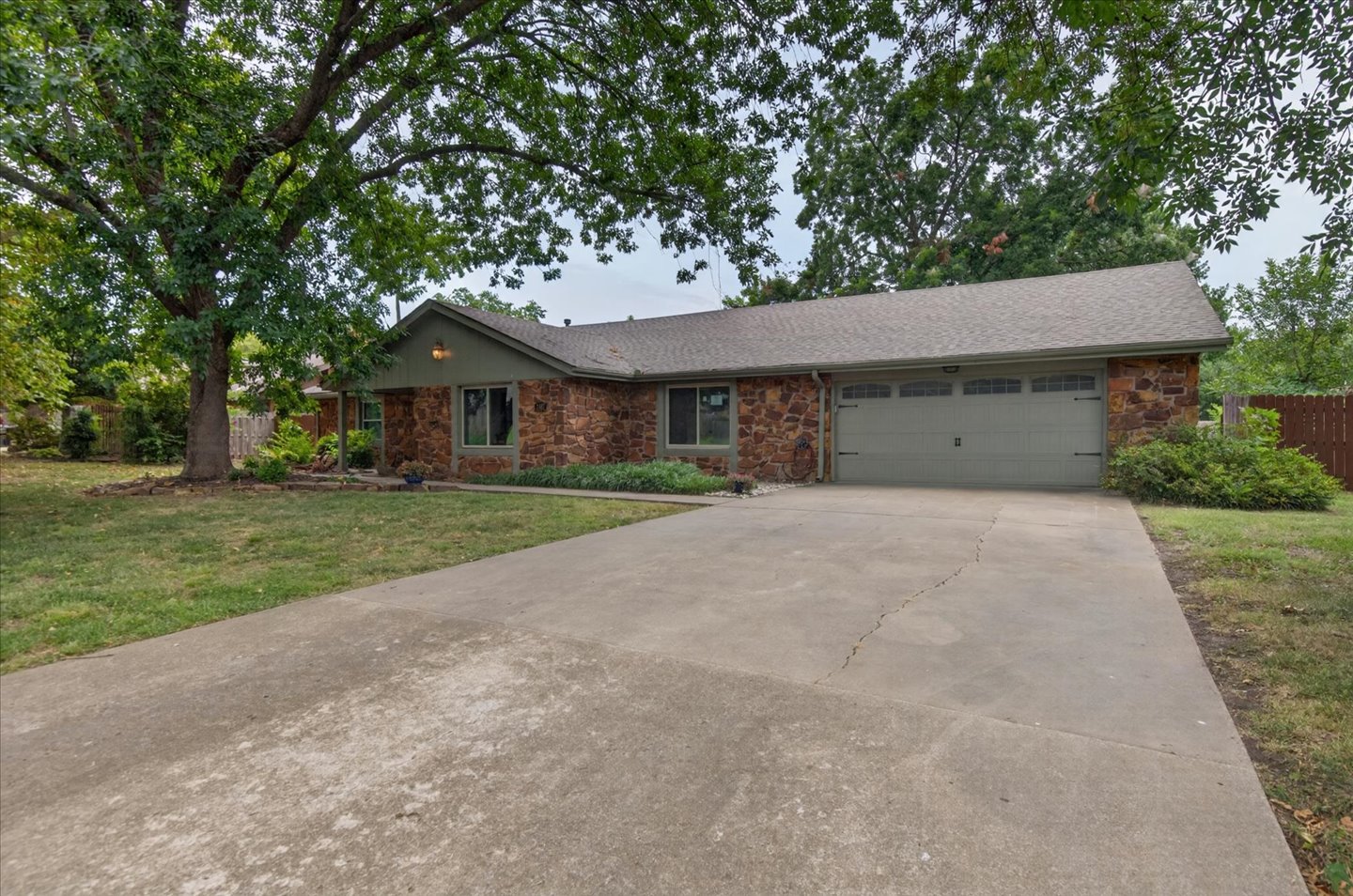 2417 Georgetown Drive Bartlesville OK 74006