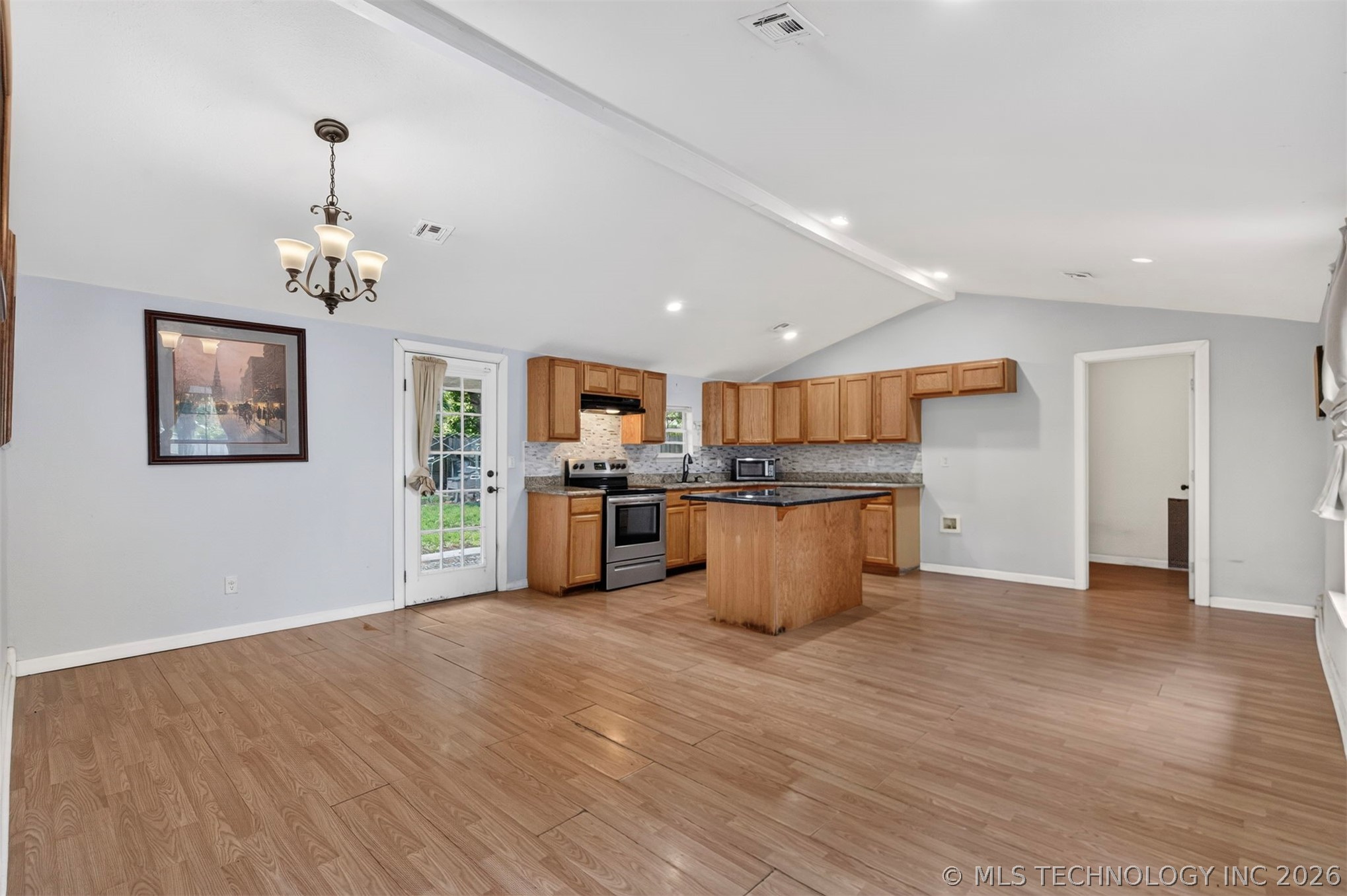 319 W Bryan Avenue Sapulpa OK 74066