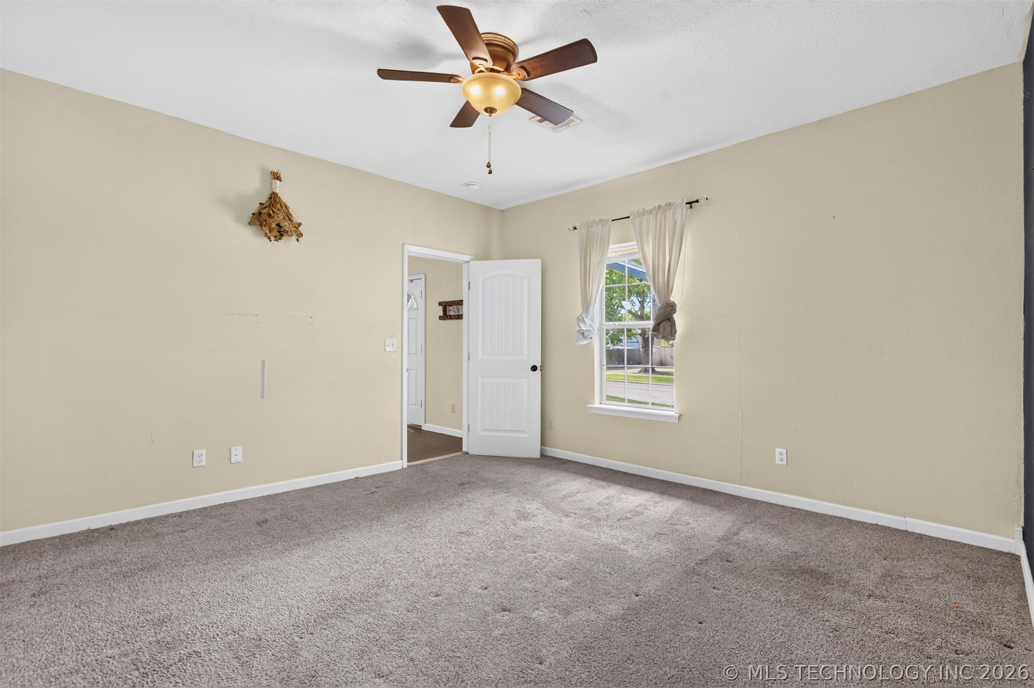 319 W Bryan Avenue Sapulpa OK 74066