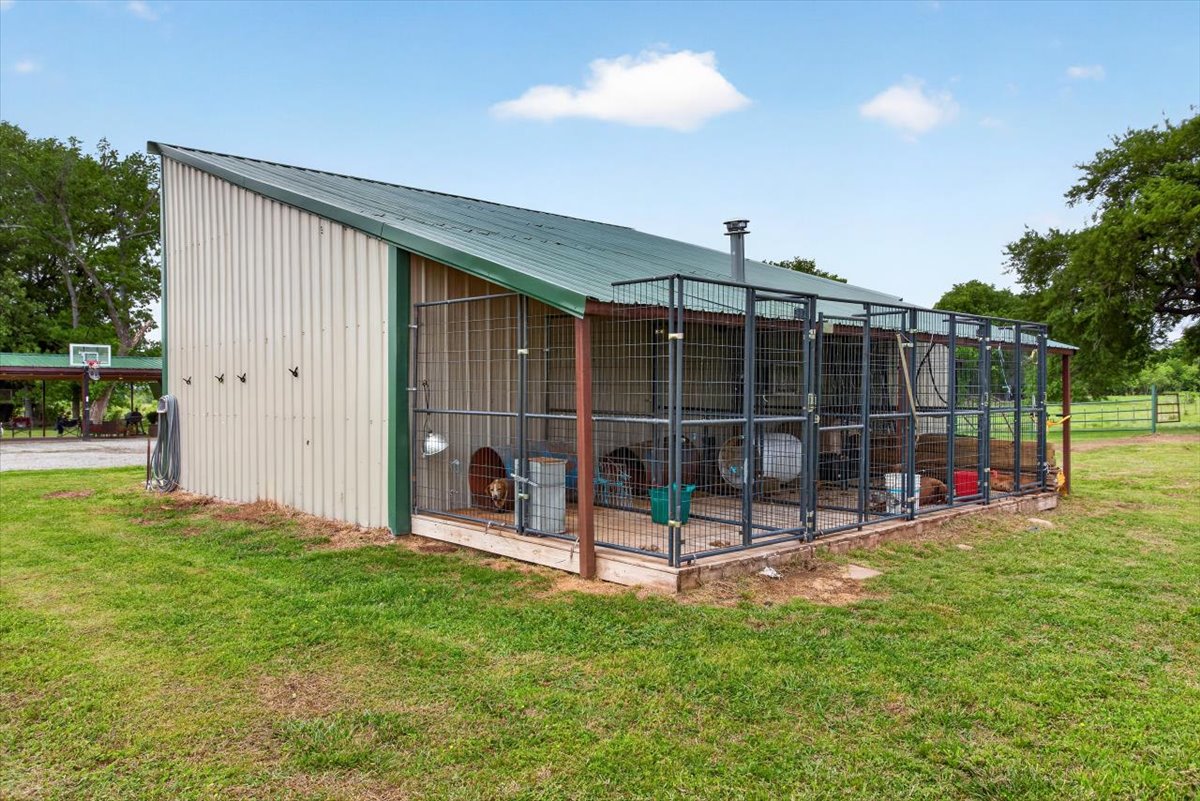 30253 W State Highway 31 Mccurtain OK 74944