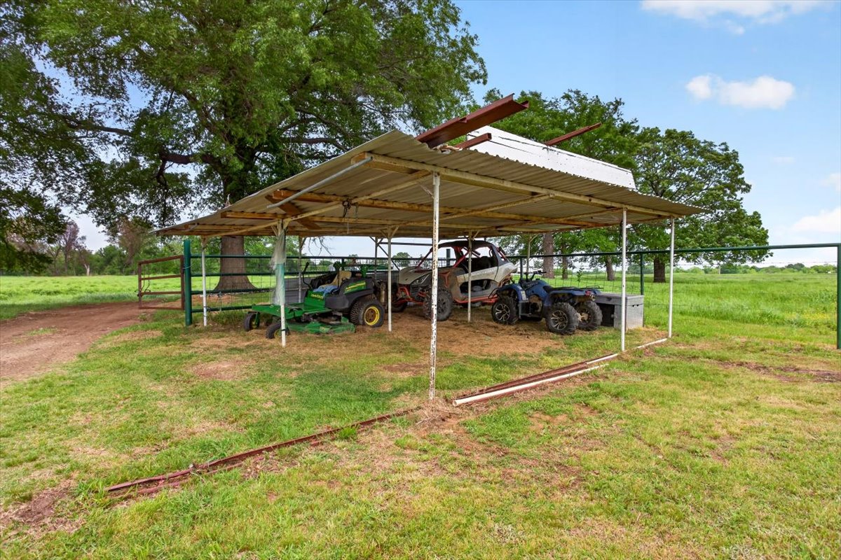 30253 W State Highway 31 Mccurtain OK 74944