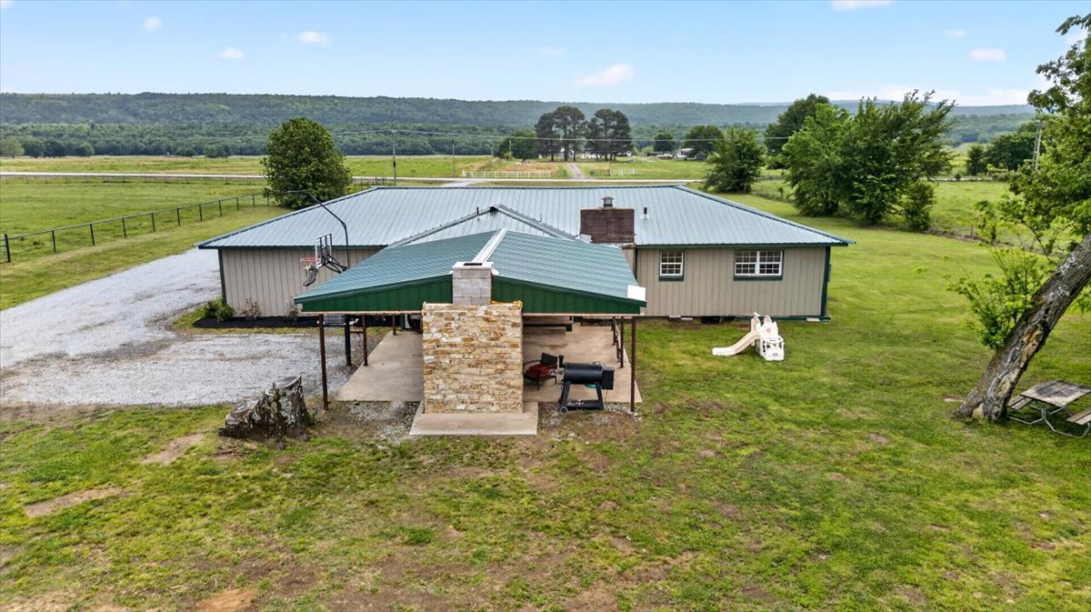 30253 W State Highway 31 Mccurtain OK 74944