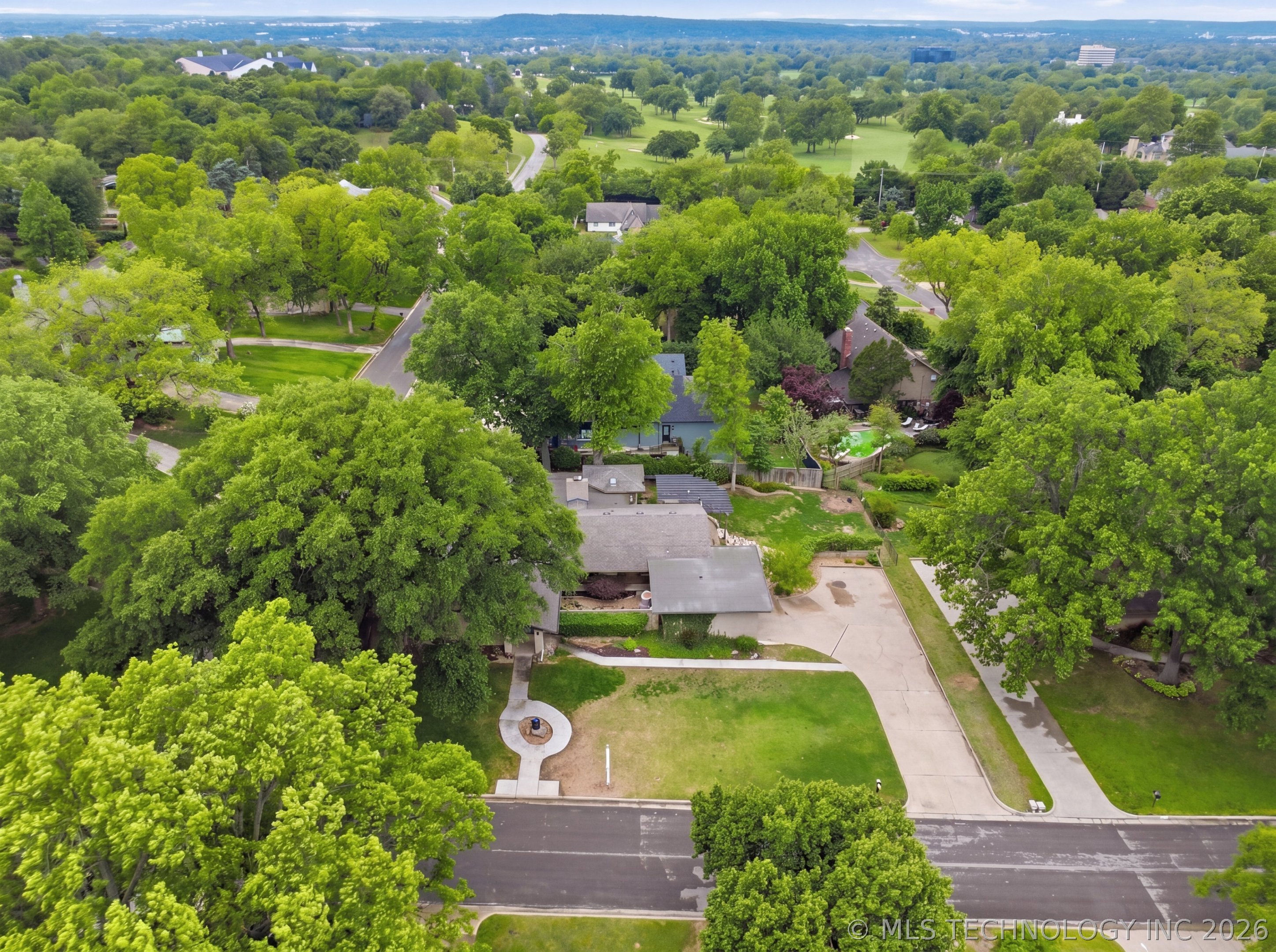 6272 S Jamestown Avenue Tulsa OK 74136