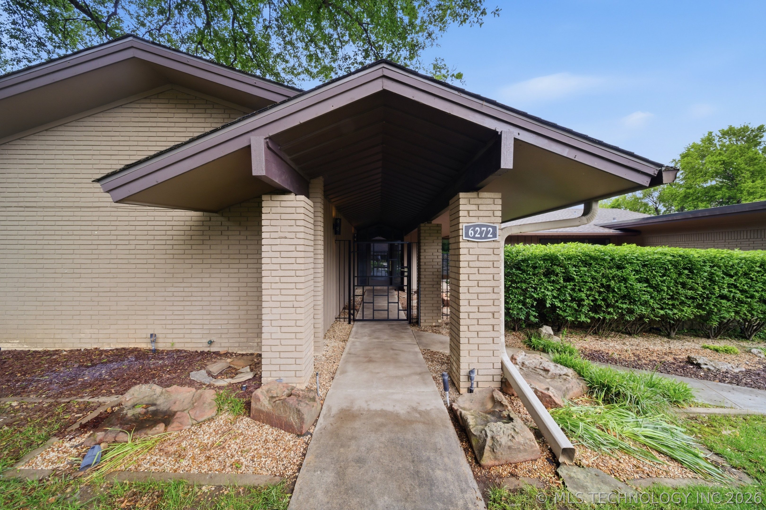 6272 S Jamestown Avenue Tulsa OK 74136