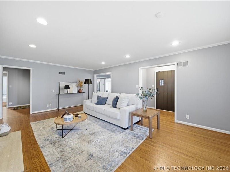 2728 E 22nd Place Tulsa OK 74114