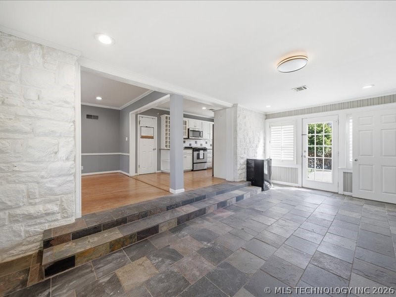 2728 E 22nd Place Tulsa OK 74114
