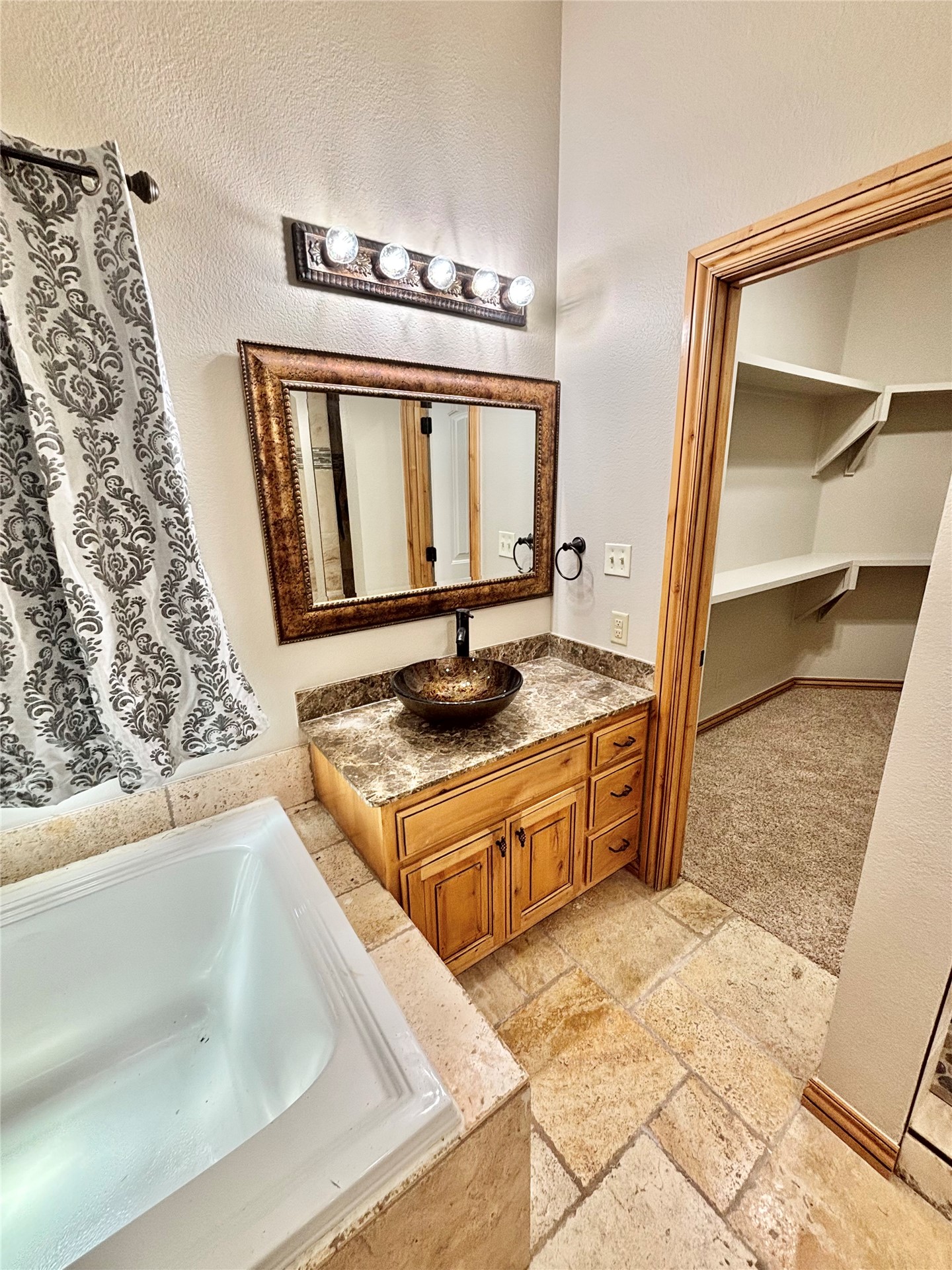 143 N Bk 700 Road Stigler OK 74462