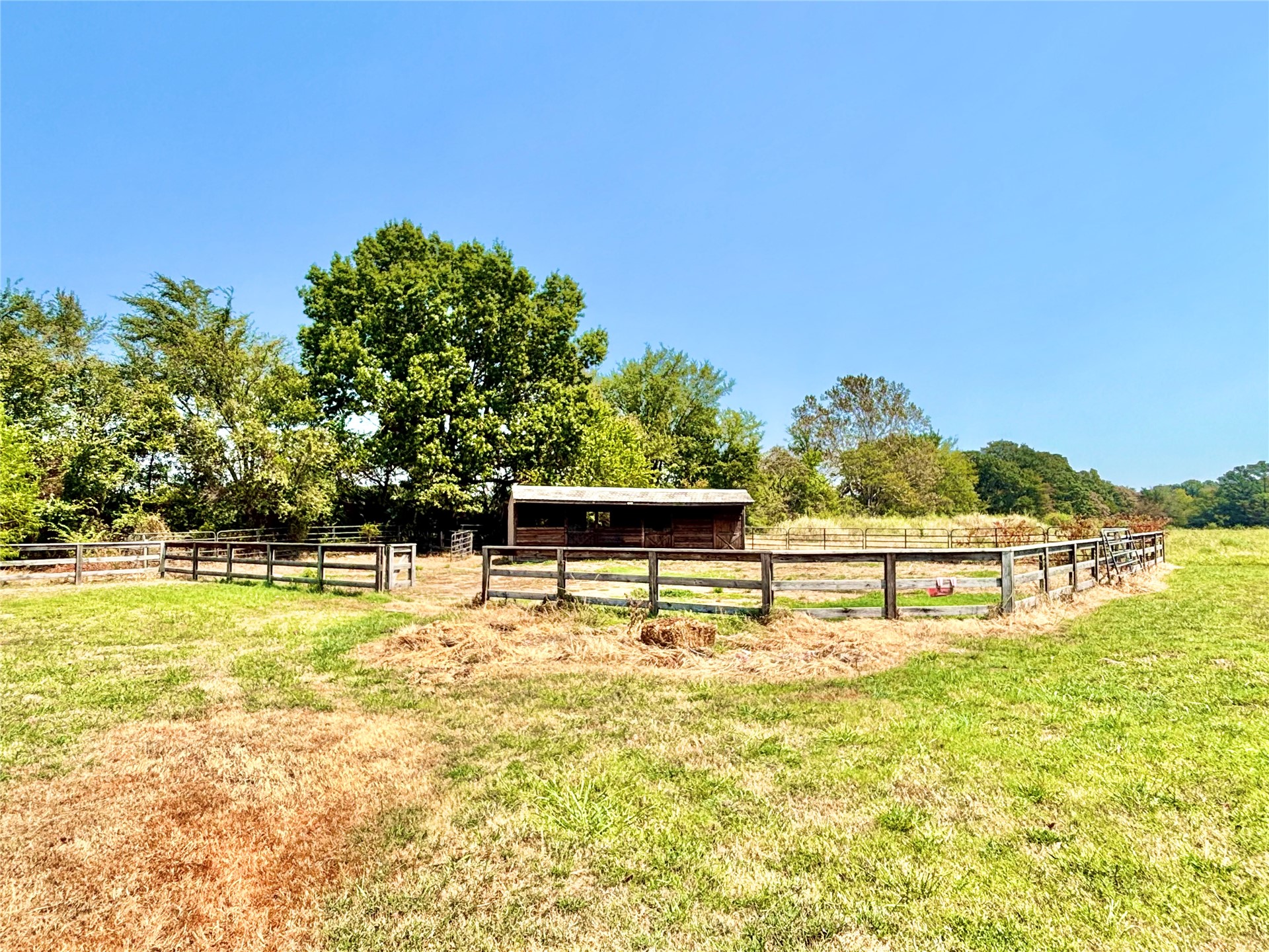 143 N Bk 700 Road Stigler OK 74462