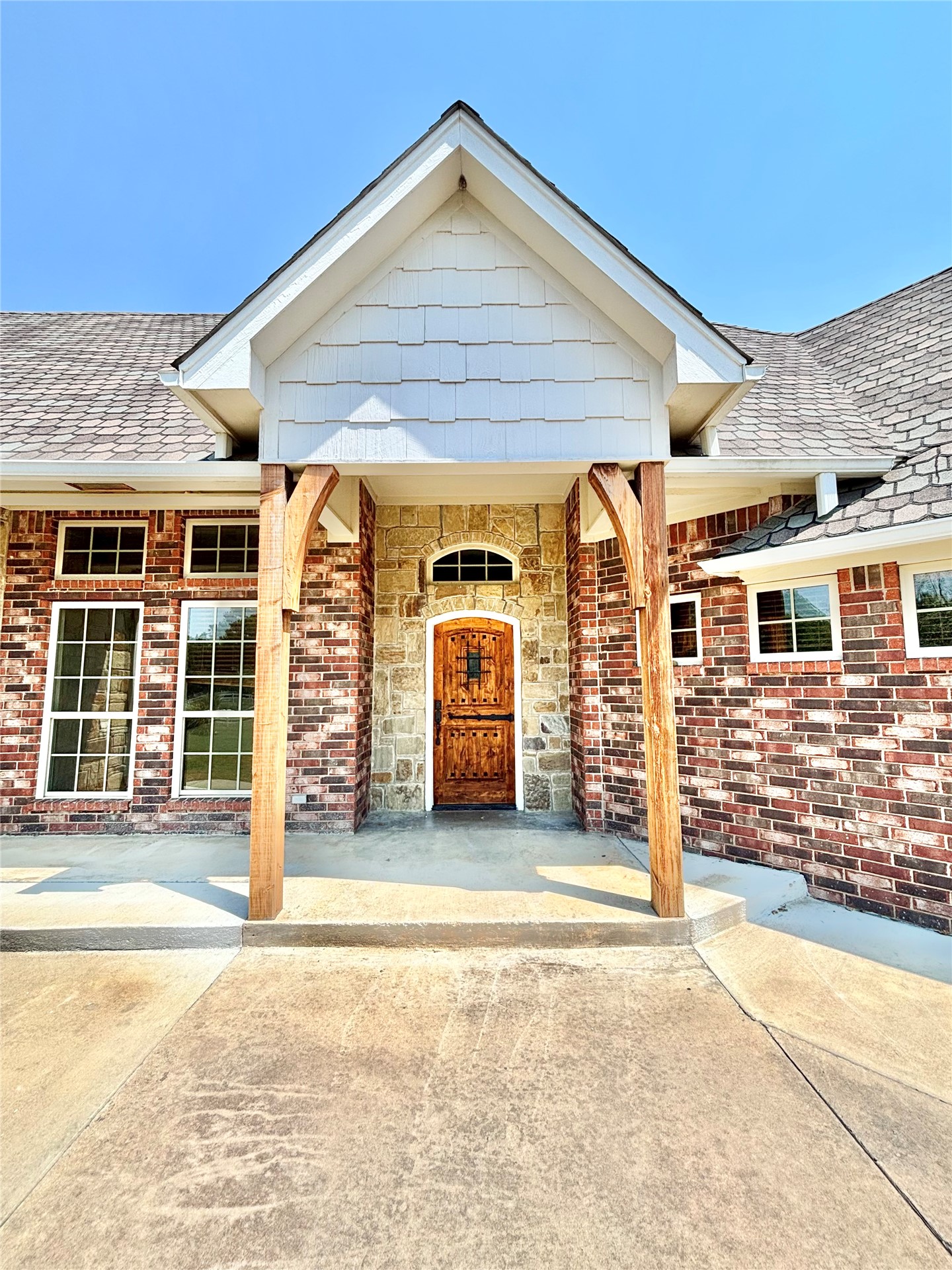 143 N Bk 700 Road Stigler OK 74462