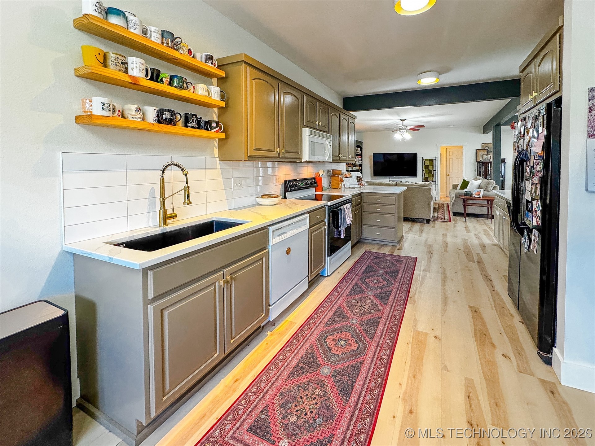 16929 W 736 Road Tahlequah OK 74464