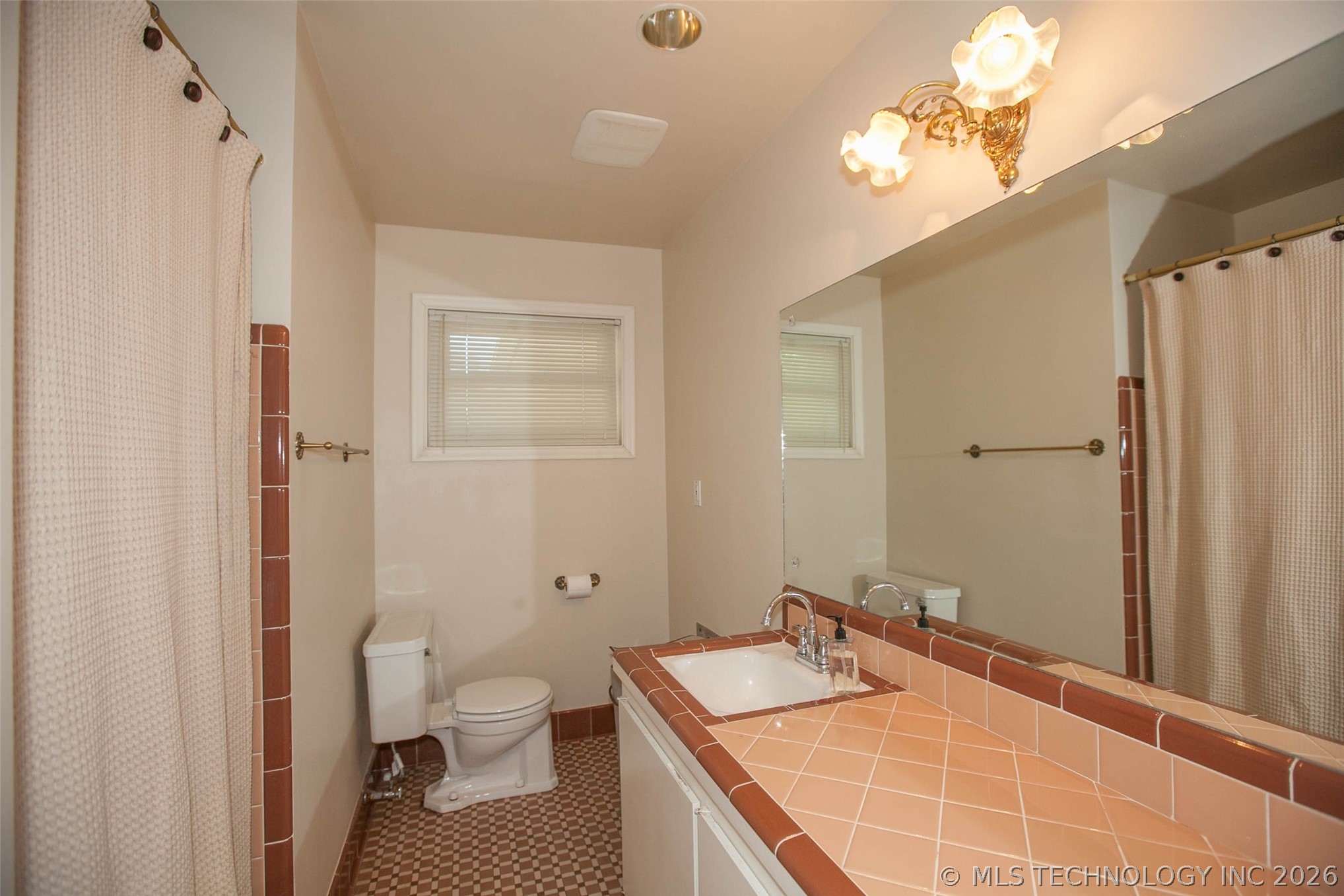 4003 E 52nd Street Tulsa OK 74135