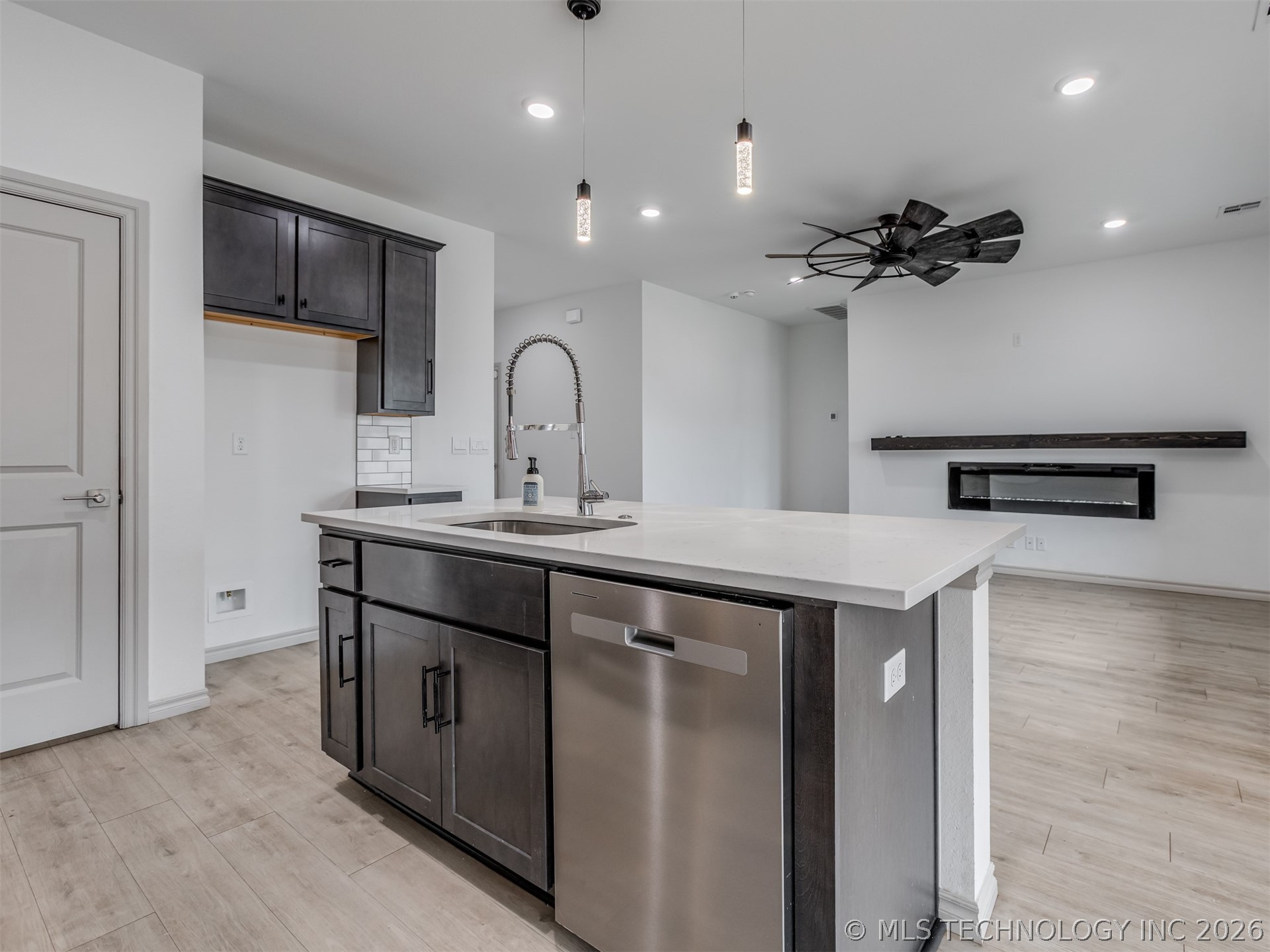 4632 S Chestnut Avenue Broken Arrow OK 74011