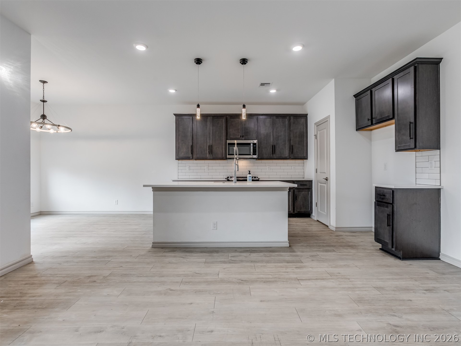 4632 S Chestnut Avenue Broken Arrow OK 74011