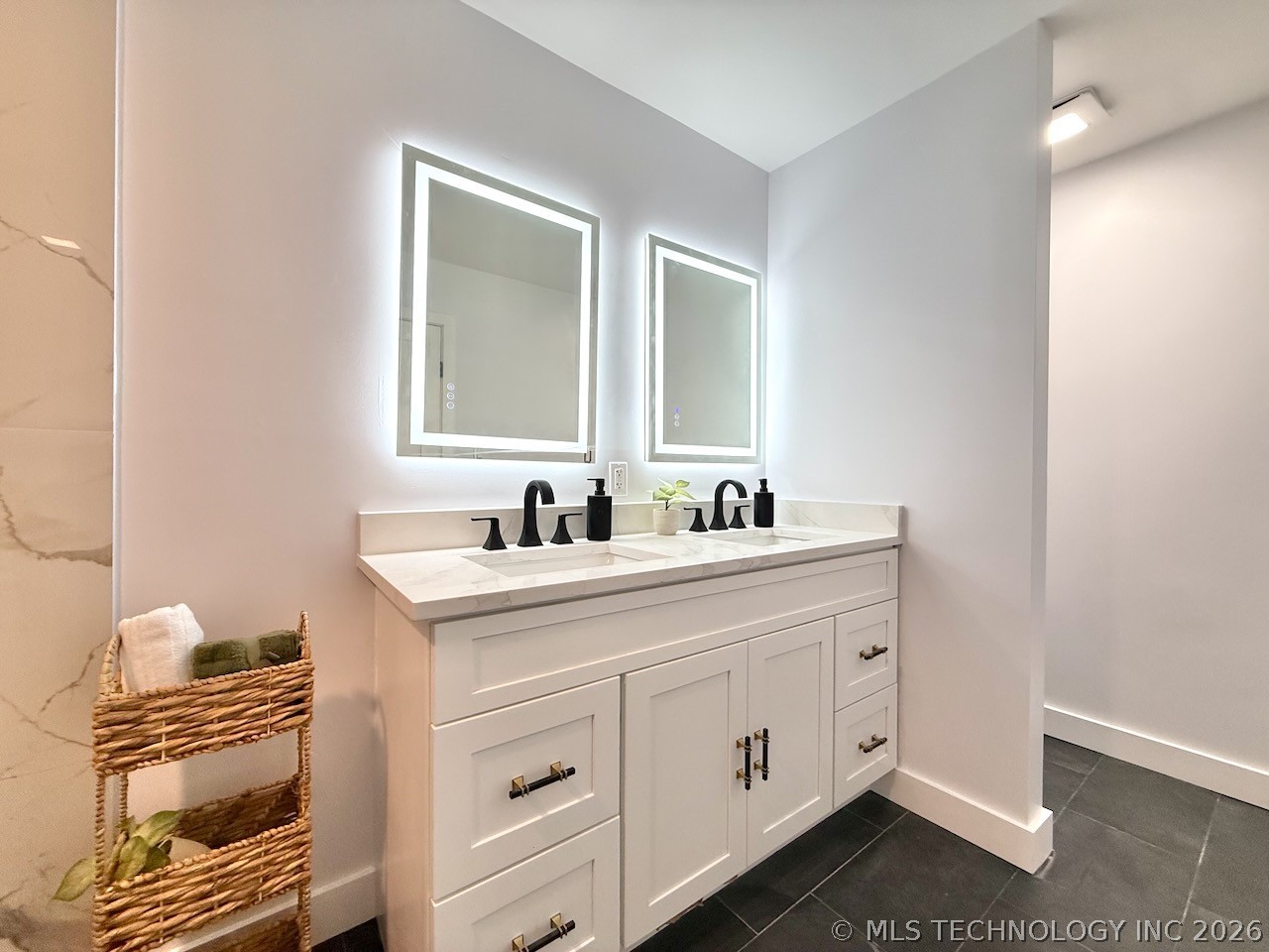4316 E 72nd Place Tulsa OK 74136