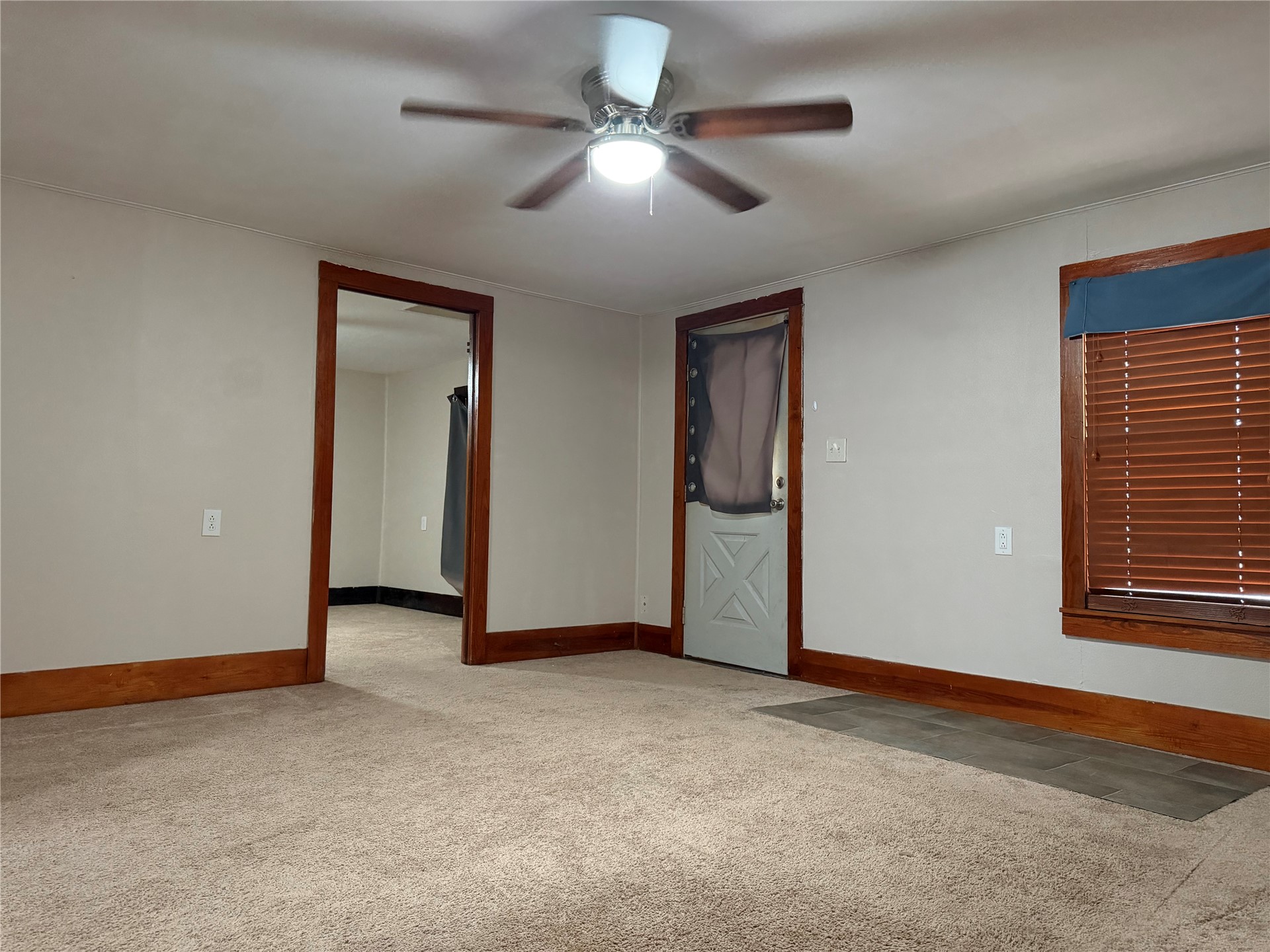 1319 E Modoc Avenue Nowata OK 74048