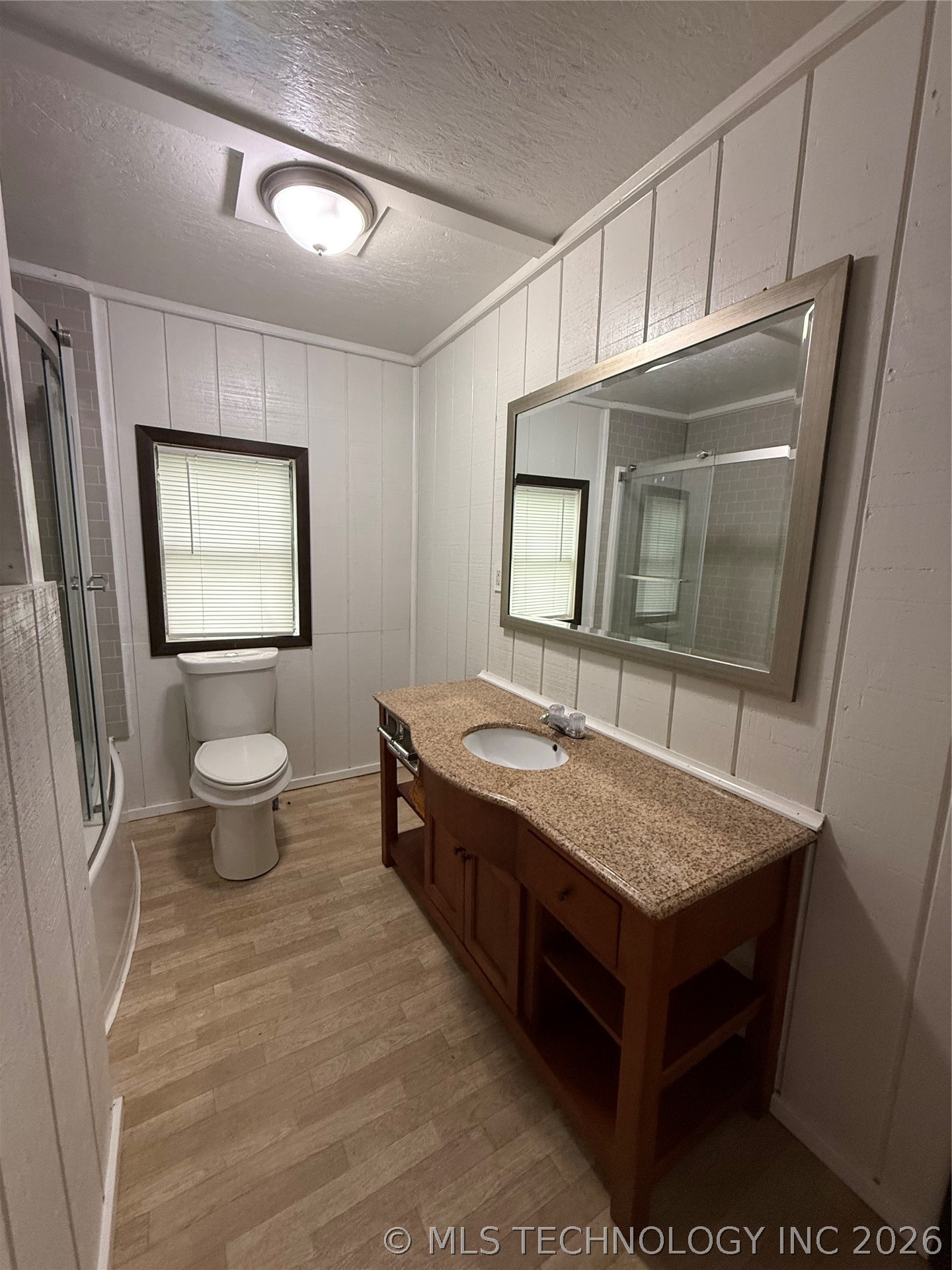 1202 W Division Street Henryetta OK 74437