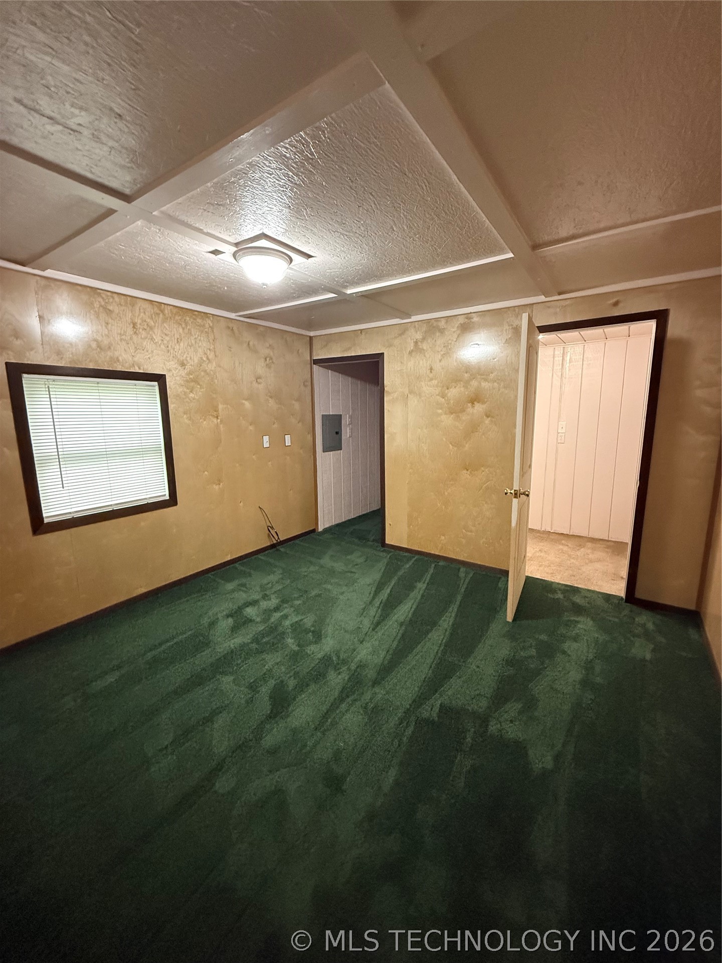 1202 W Division Street Henryetta OK 74437