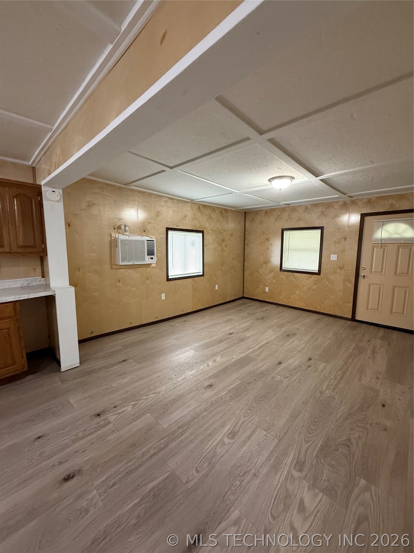 1202 W Division Street Henryetta OK 74437